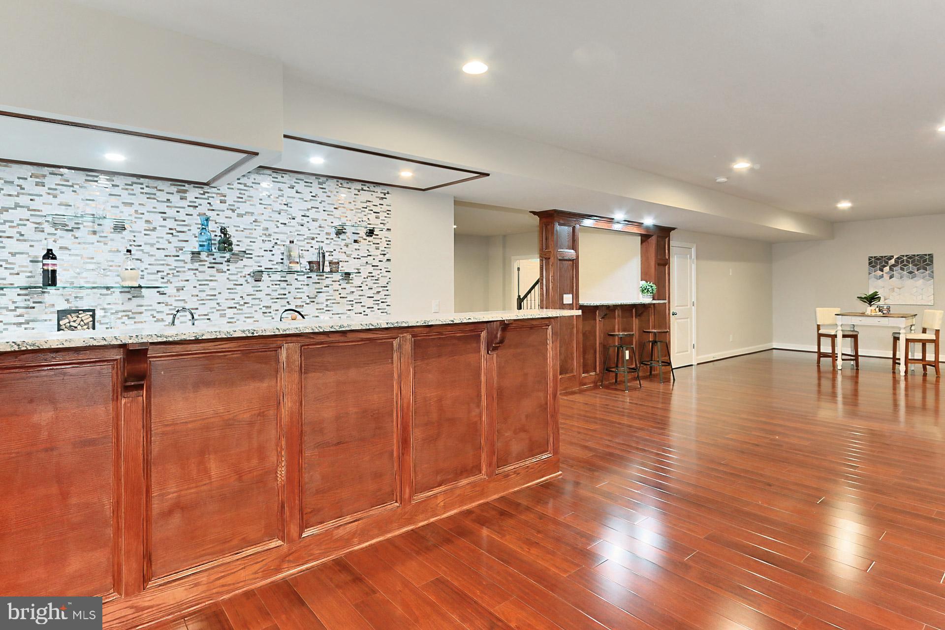 LAKE BARCROFT - Residential Lease