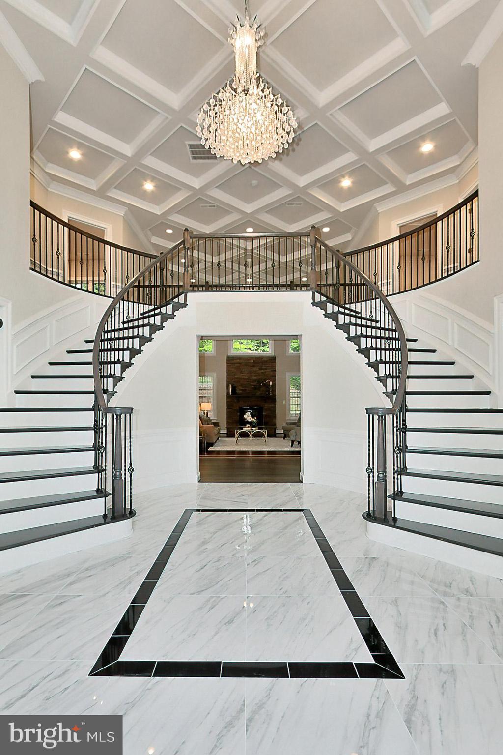 LAKE BARCROFT - Residential Lease