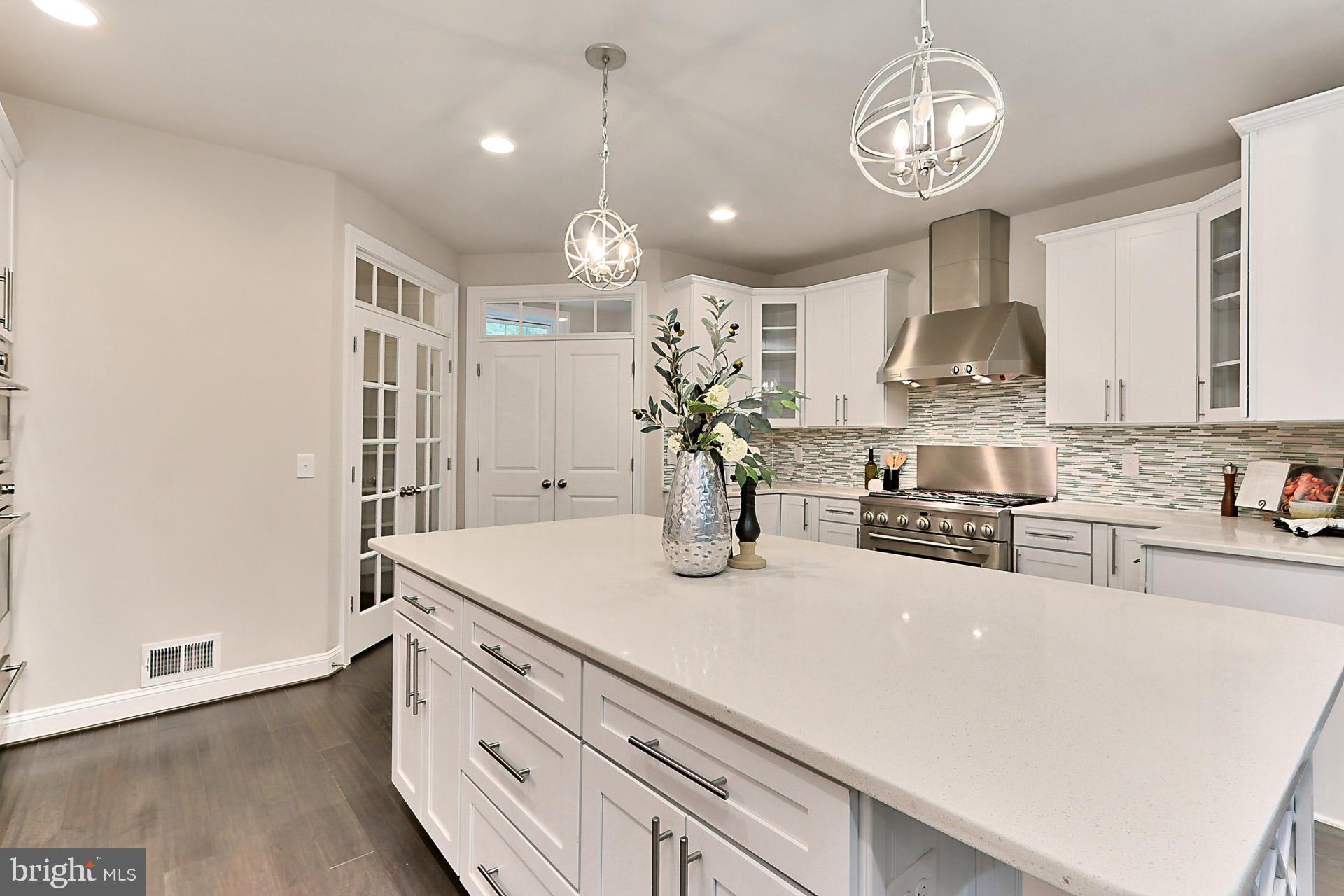 LAKE BARCROFT - Residential Lease