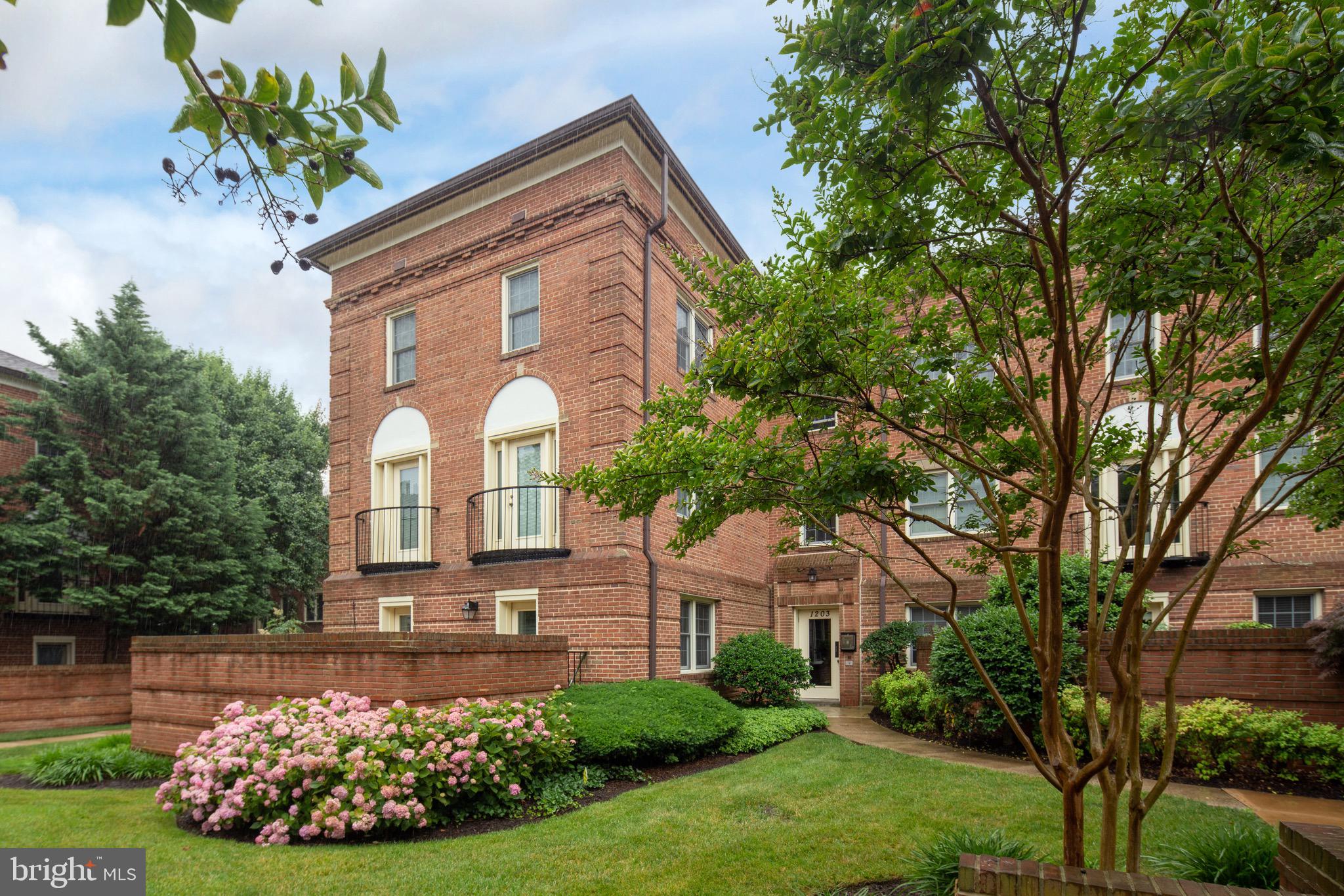 CANAL PLACE - Residential