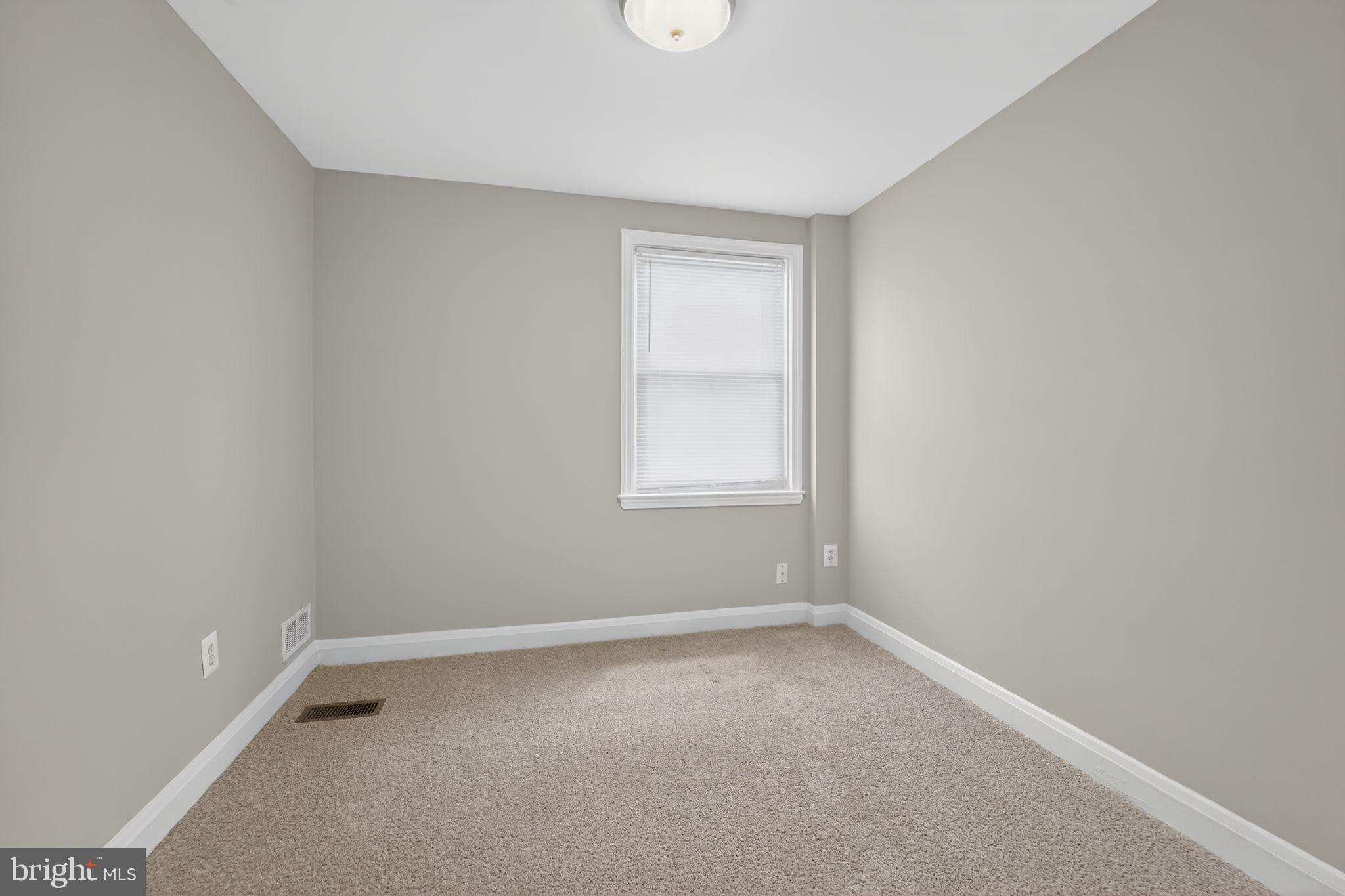 NORTHWOOD - Residential