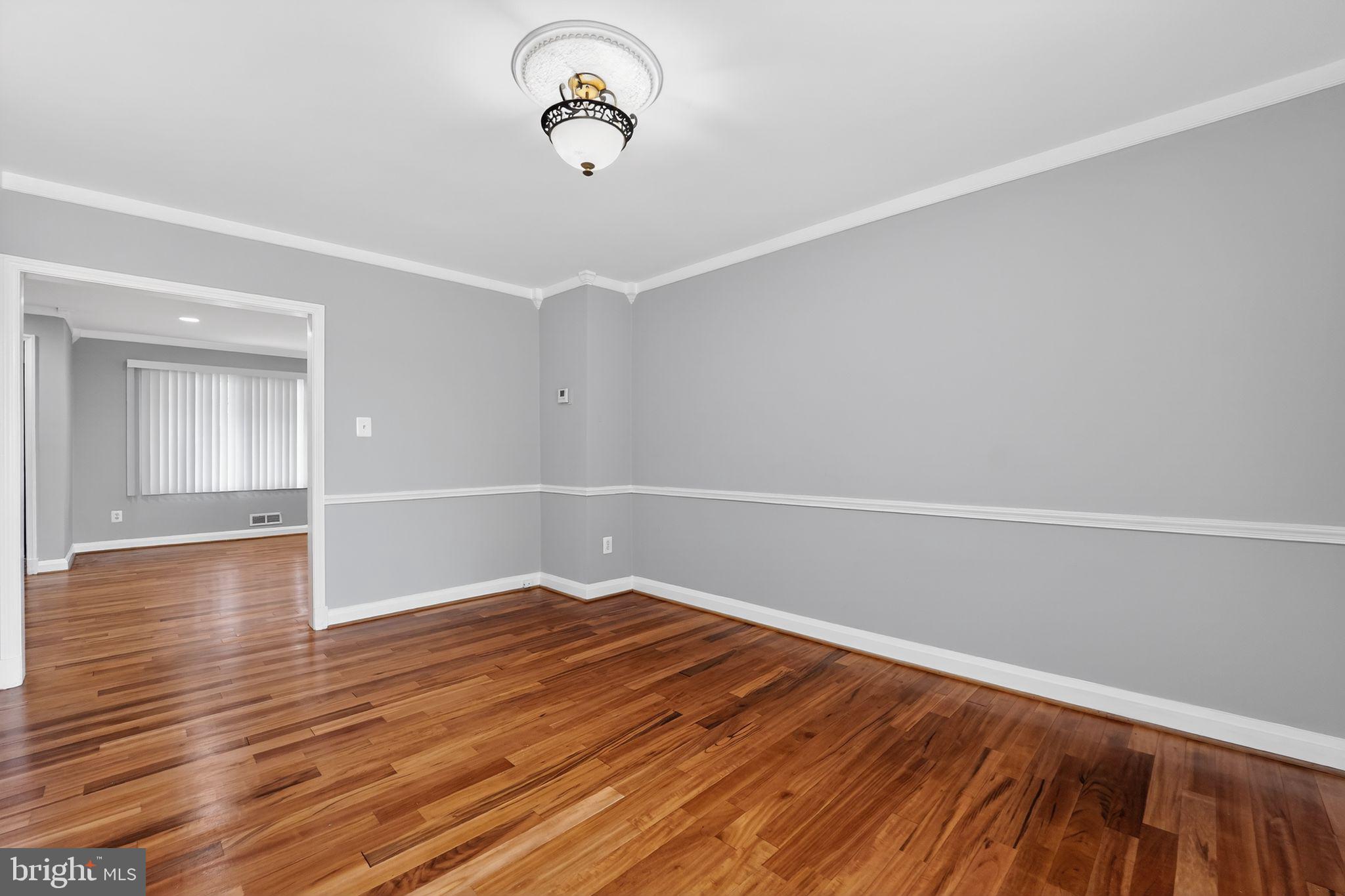 NORTHWOOD - Residential