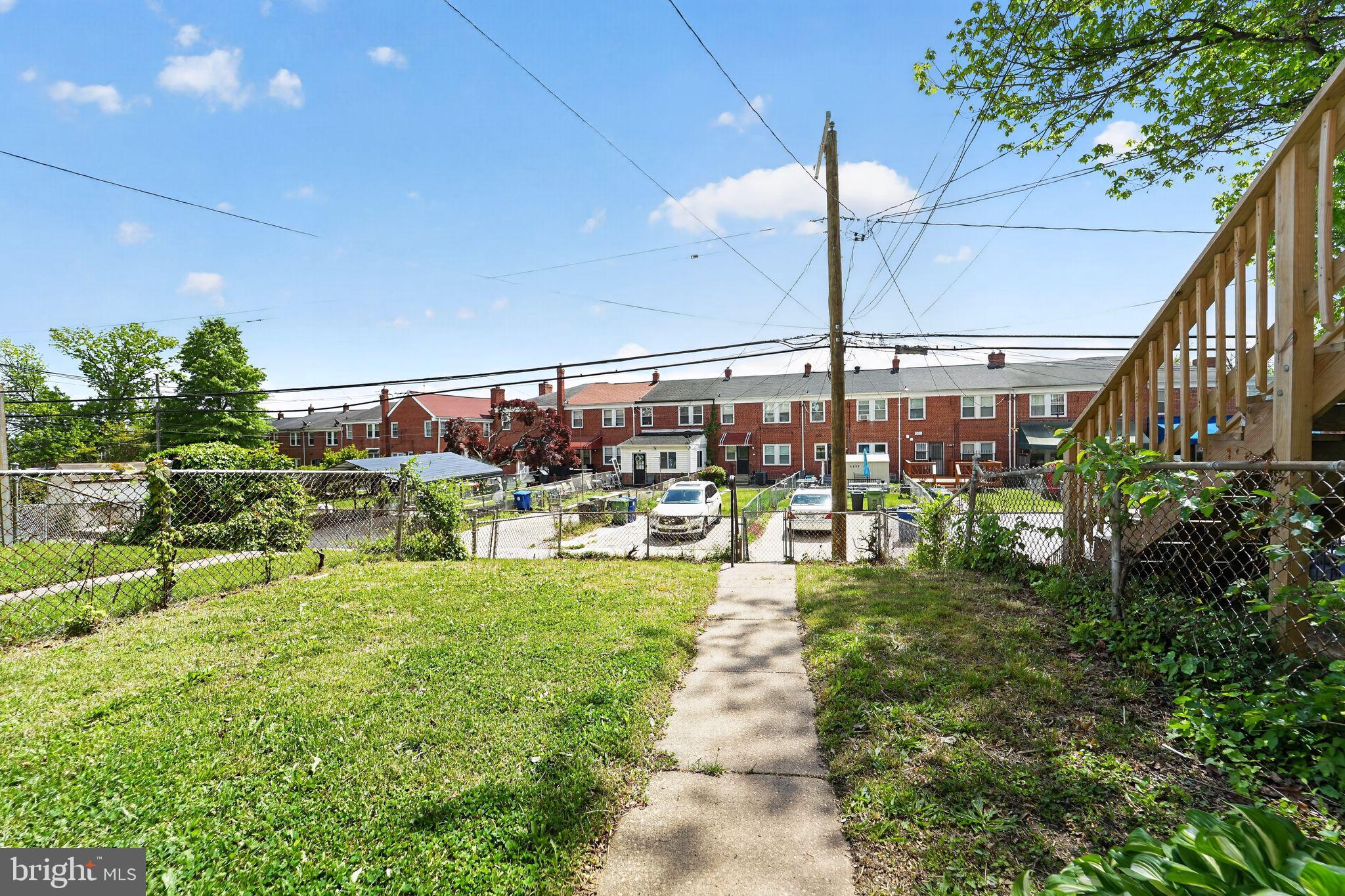 NORTHWOOD - Residential