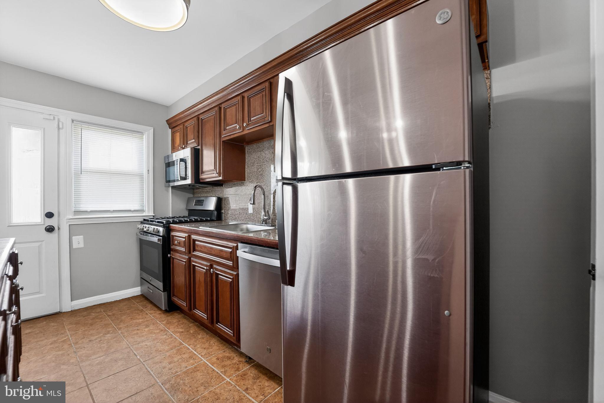 NORTHWOOD - Residential
