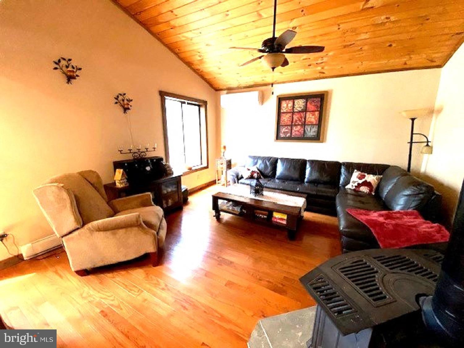 WALLENPAUPACK LAKE ESTATES - Residential