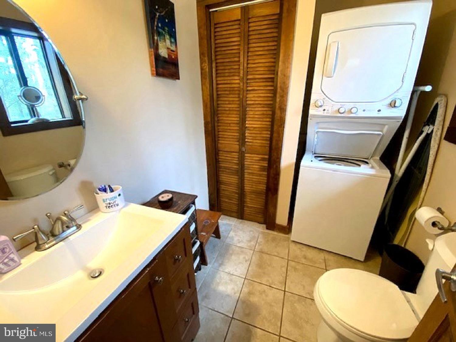 WALLENPAUPACK LAKE ESTATES - Residential