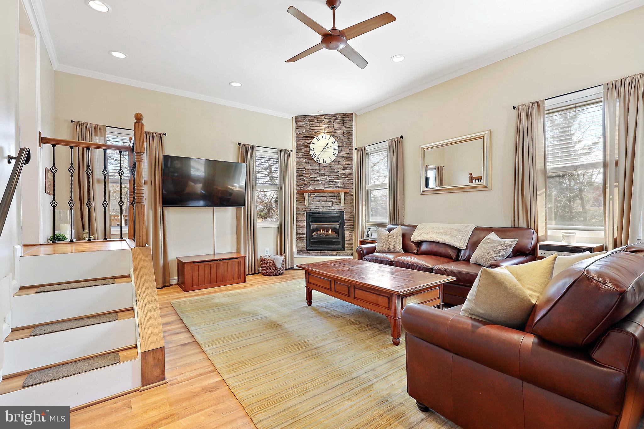 LINDEN HEIGHTS - Residential