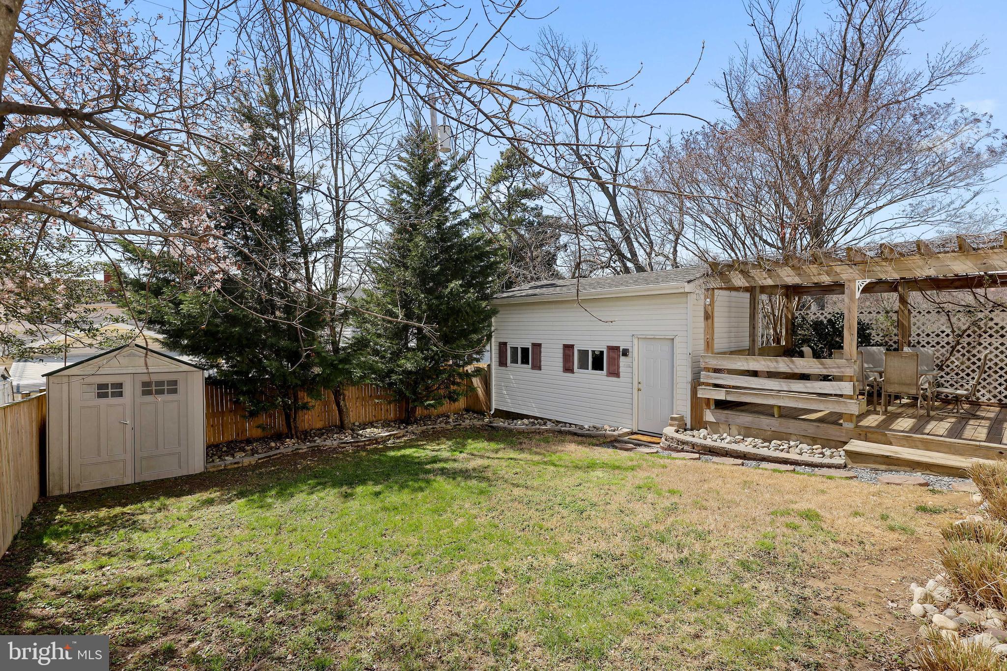 LINDEN HEIGHTS - Residential