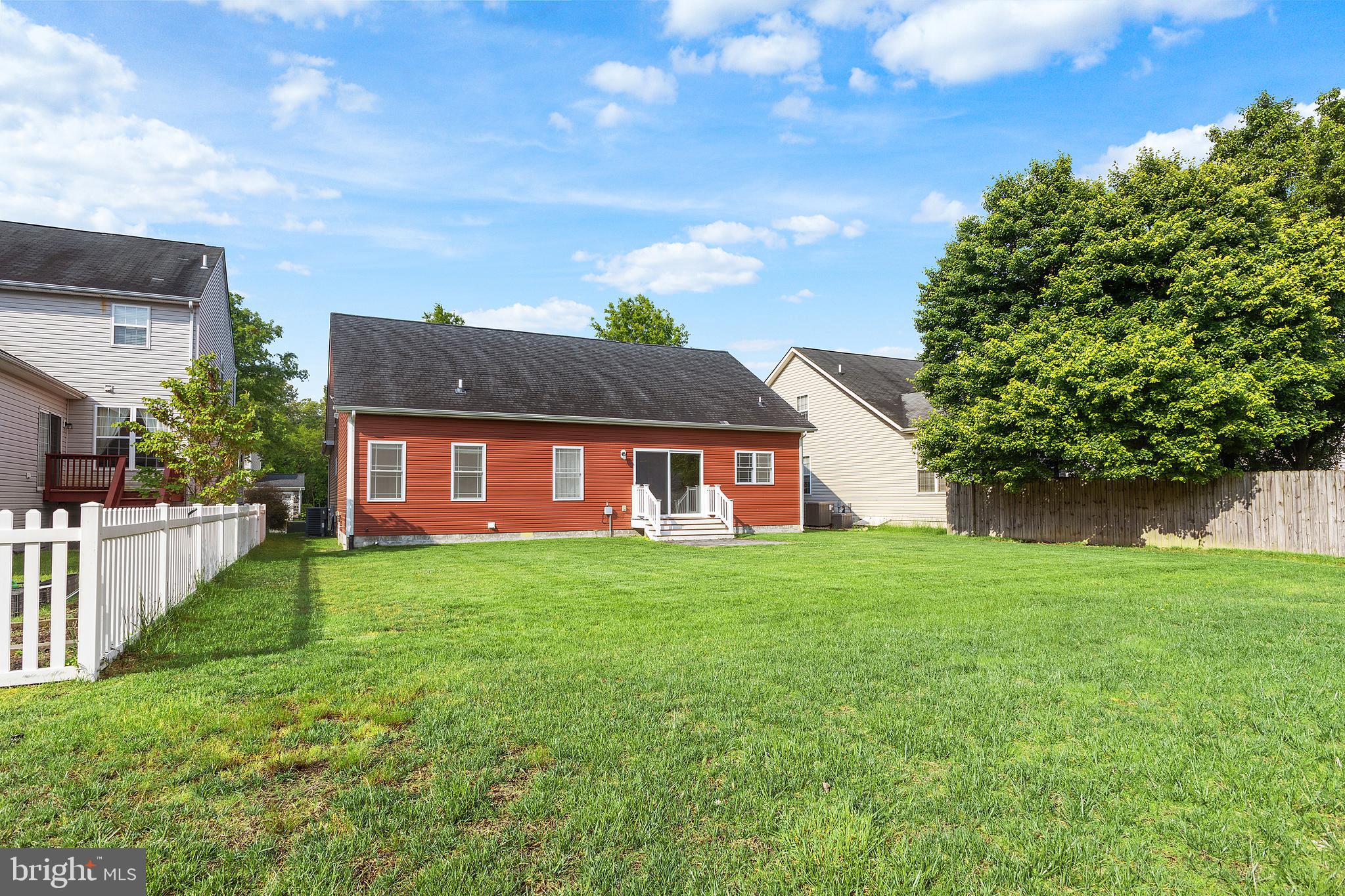 225 BETHUNE DRIVE