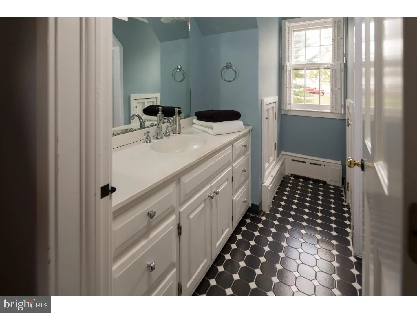 Honey Brook, Pennsylvania 19344, United States, 4 Bedrooms Bedrooms, ,7 BathroomsBathrooms,Residential,Active,61005