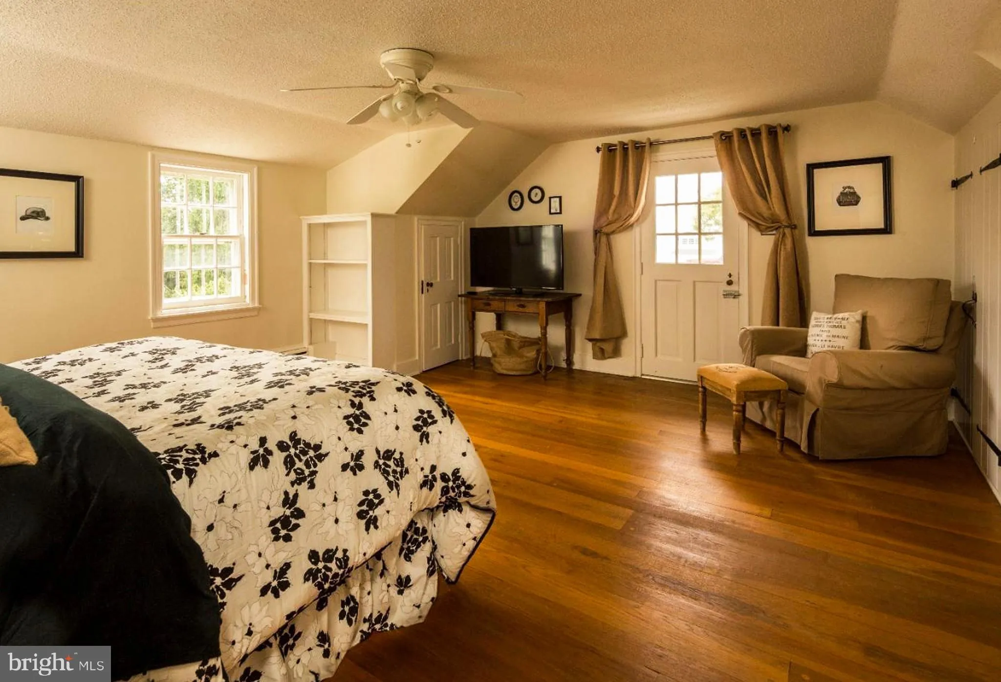 Honey Brook, Pennsylvania 19344, United States, 4 Bedrooms Bedrooms, ,7 BathroomsBathrooms,Residential,Active,61005