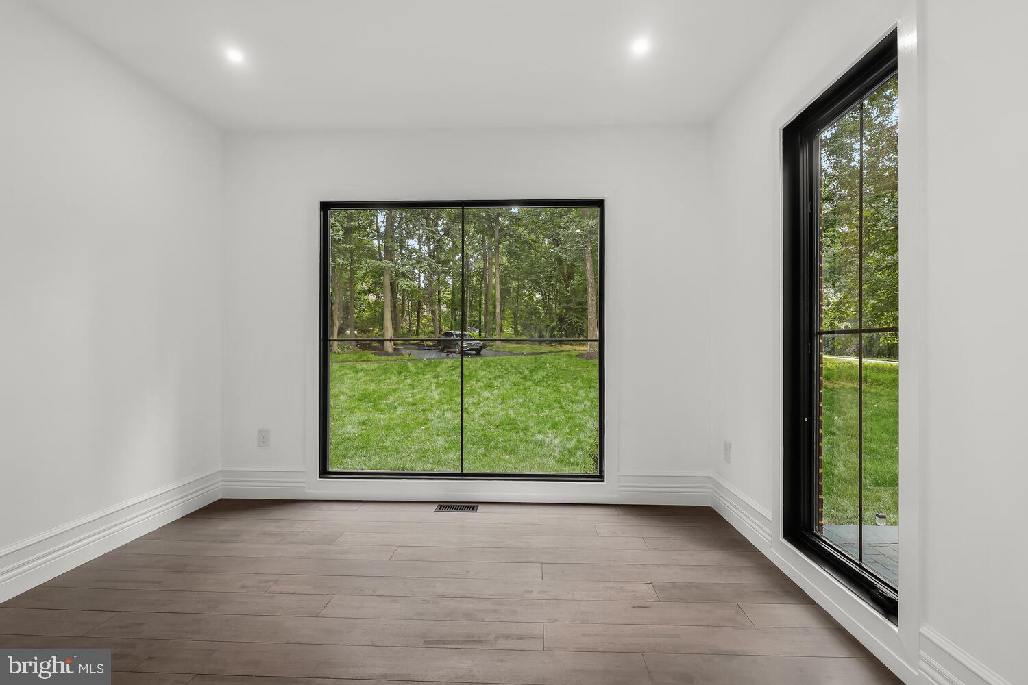 SPRINGDALE ESTATES - Residential