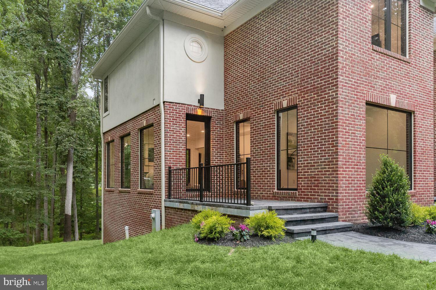 SPRINGDALE ESTATES - Residential