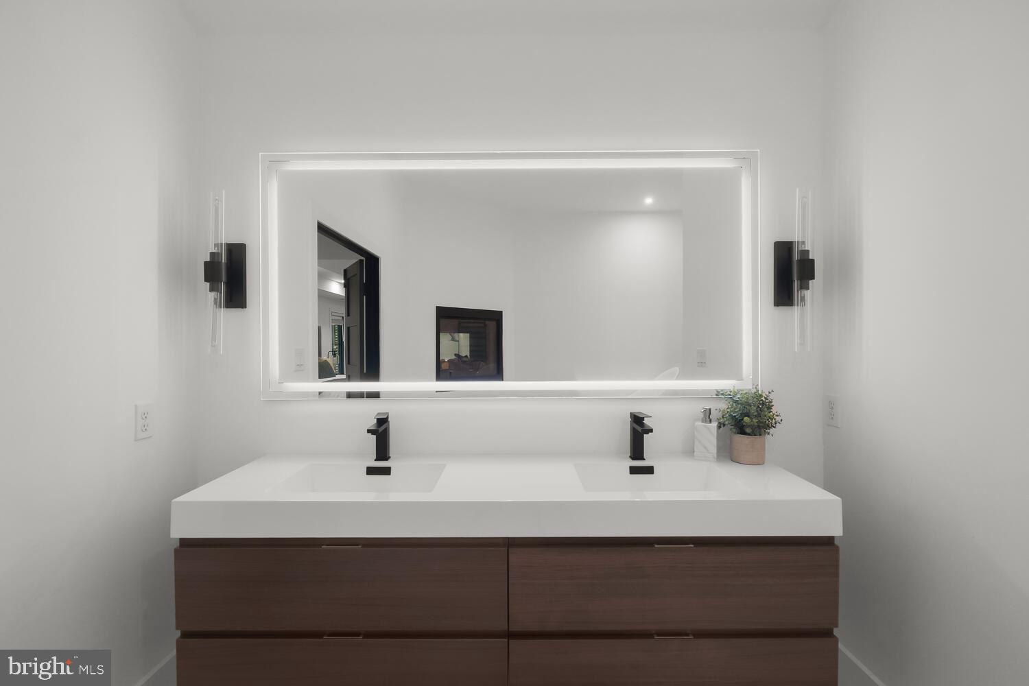 SPRINGDALE ESTATES - Residential