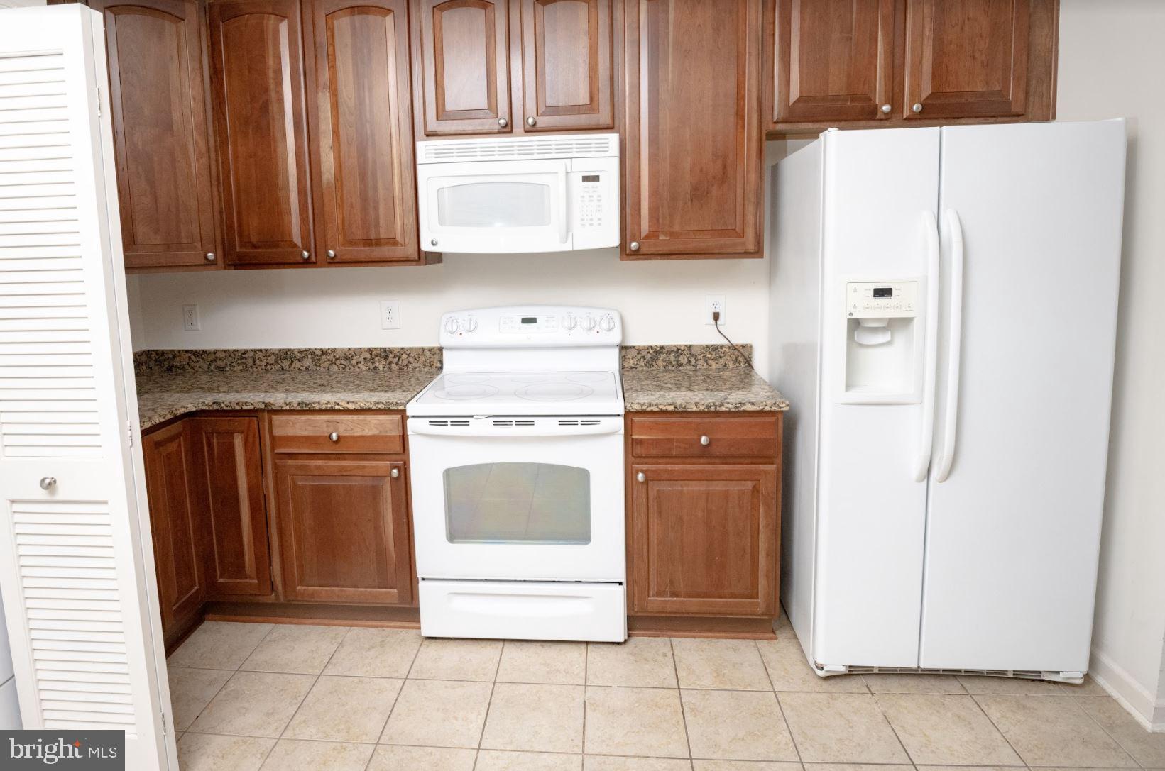 VILLAGE CREST AT TAYLOR VILLAGE - Residential