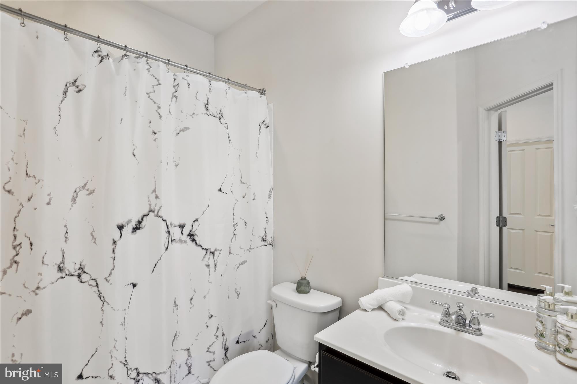 CABIN BRANCH - Residential Lease