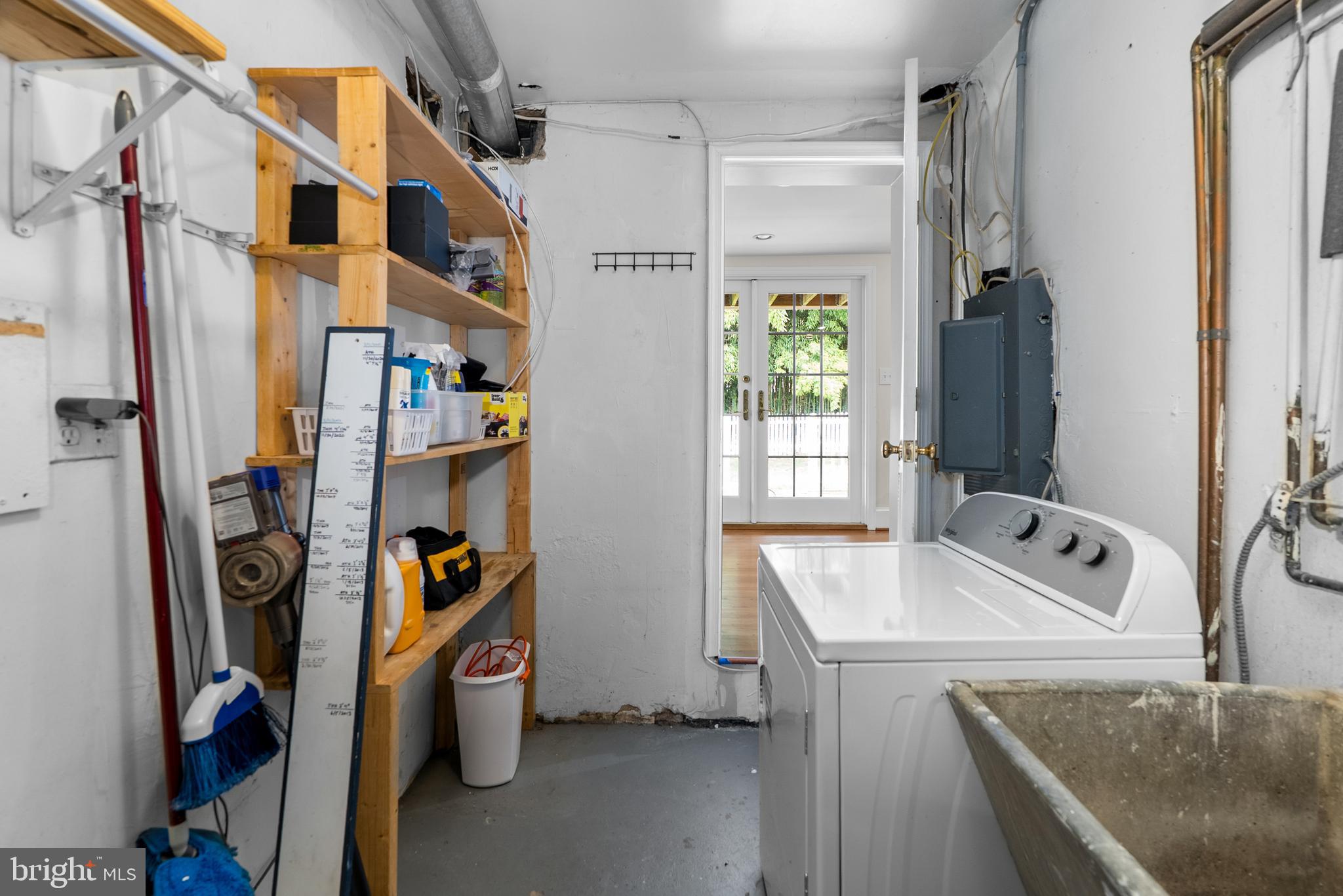 NEW ALEXANDRIA - Residential