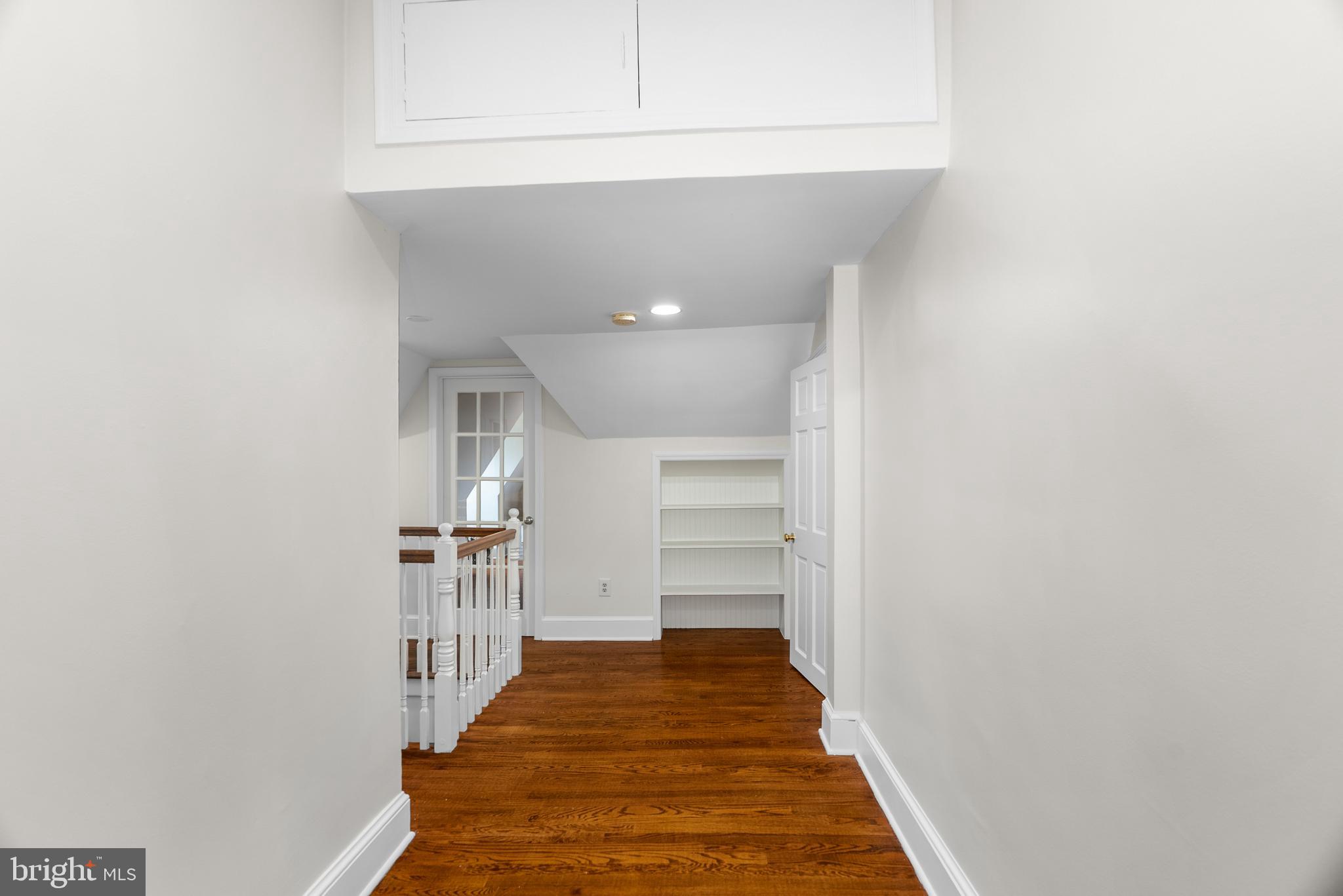 NEW ALEXANDRIA - Residential