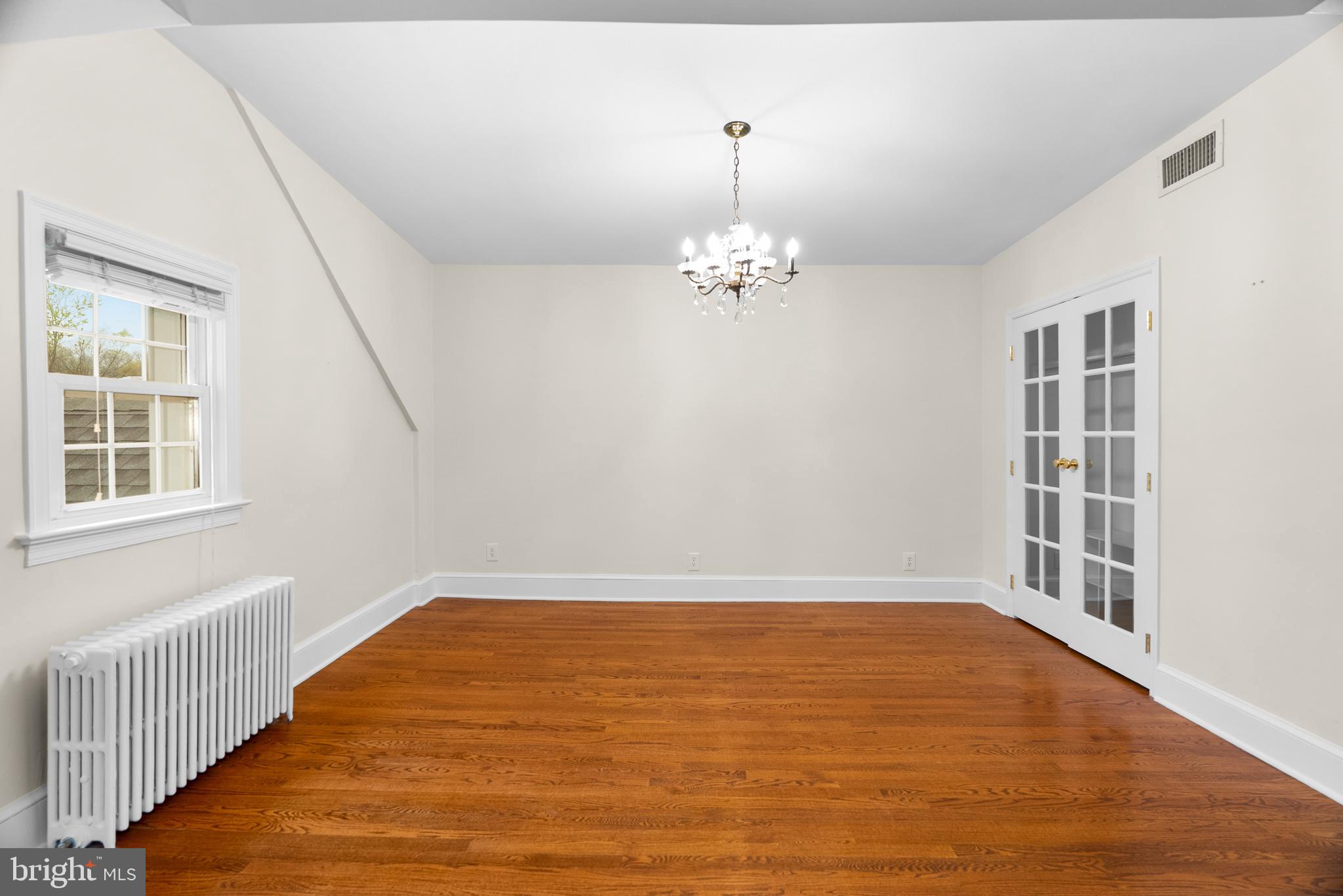 NEW ALEXANDRIA - Residential