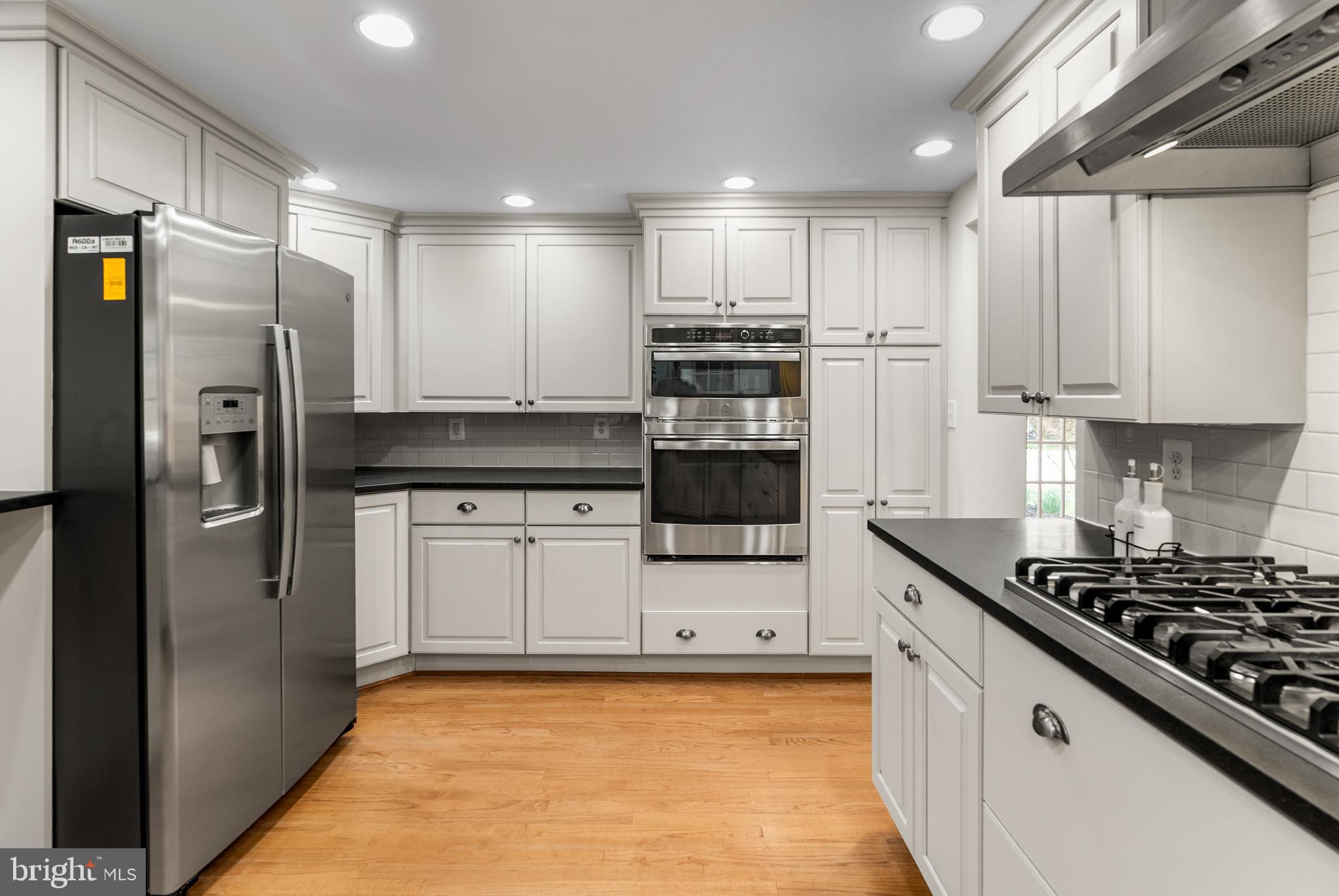 NEW ALEXANDRIA - Residential