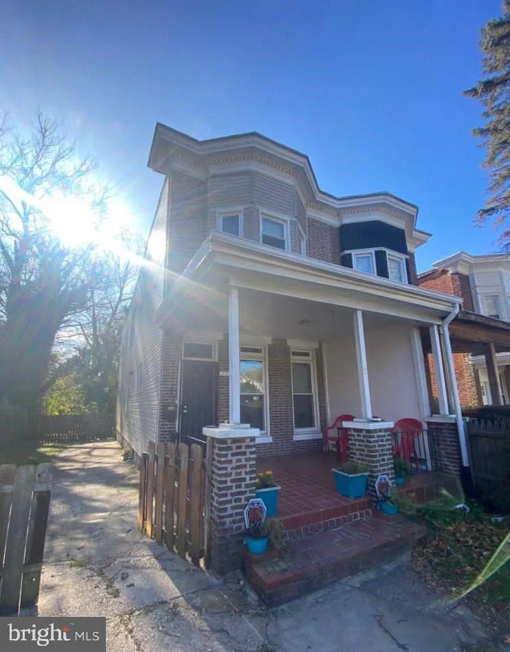 3809 Clifton Avenue