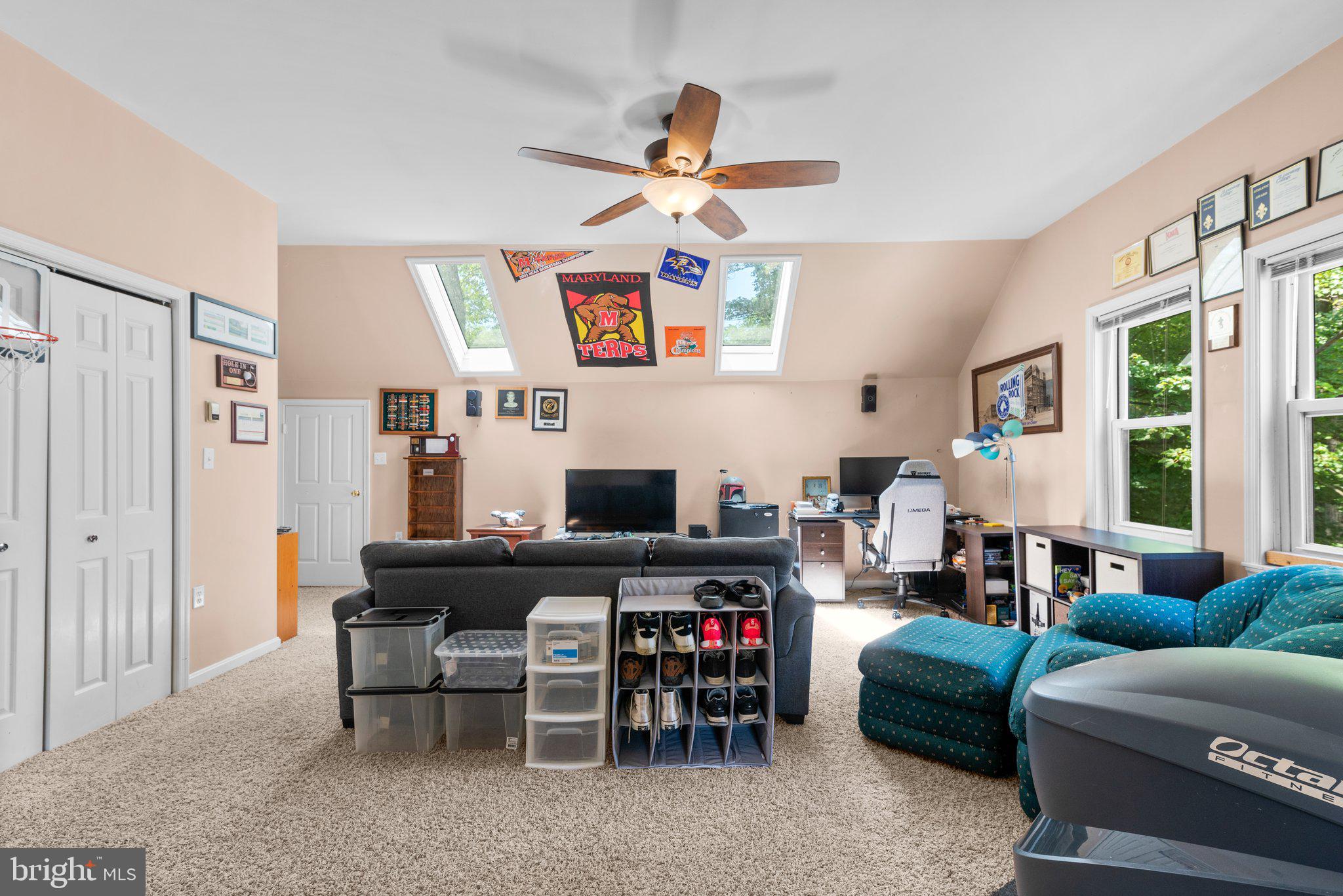 CAPE MCKINSEY - Residential