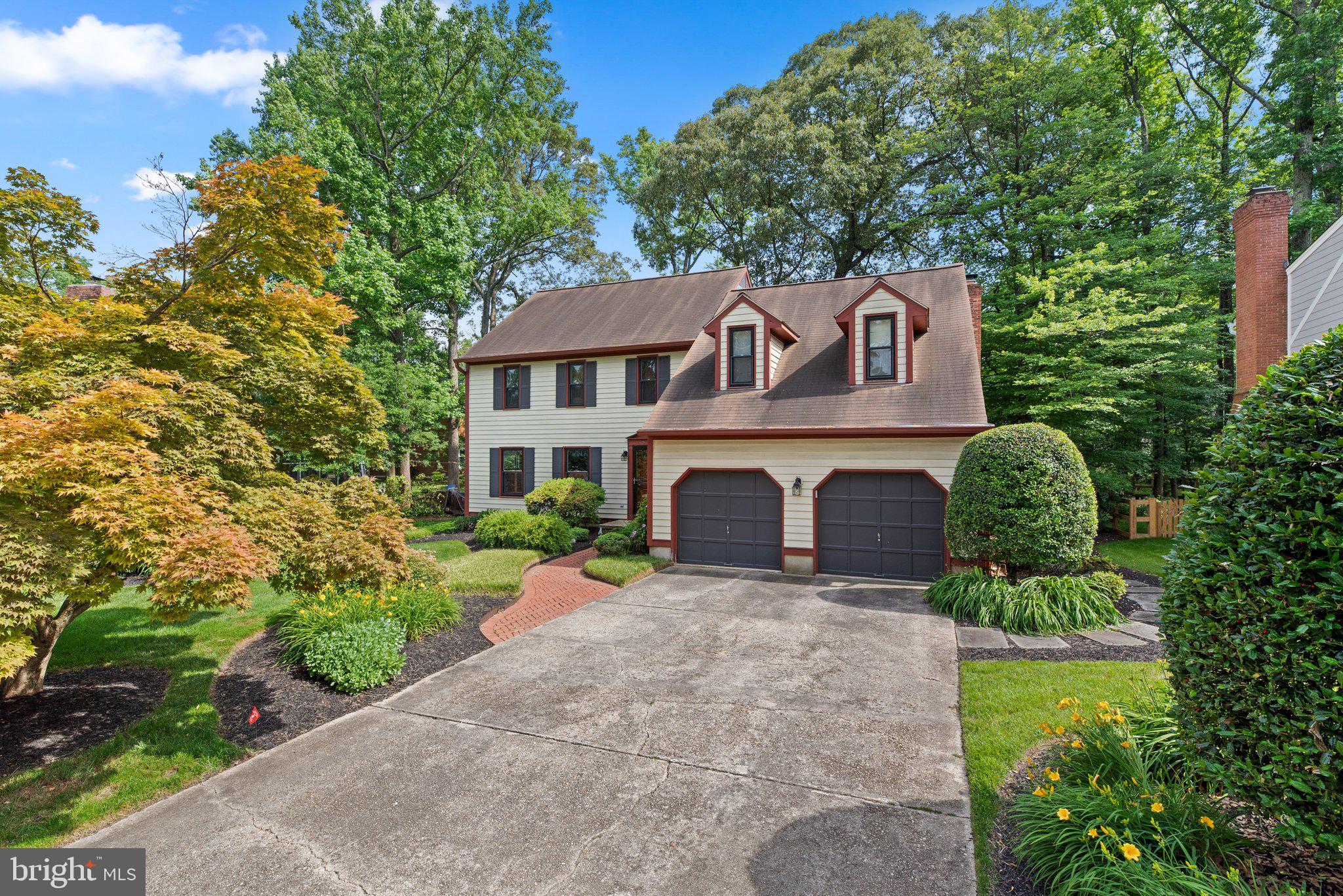 CAPE MCKINSEY - Residential