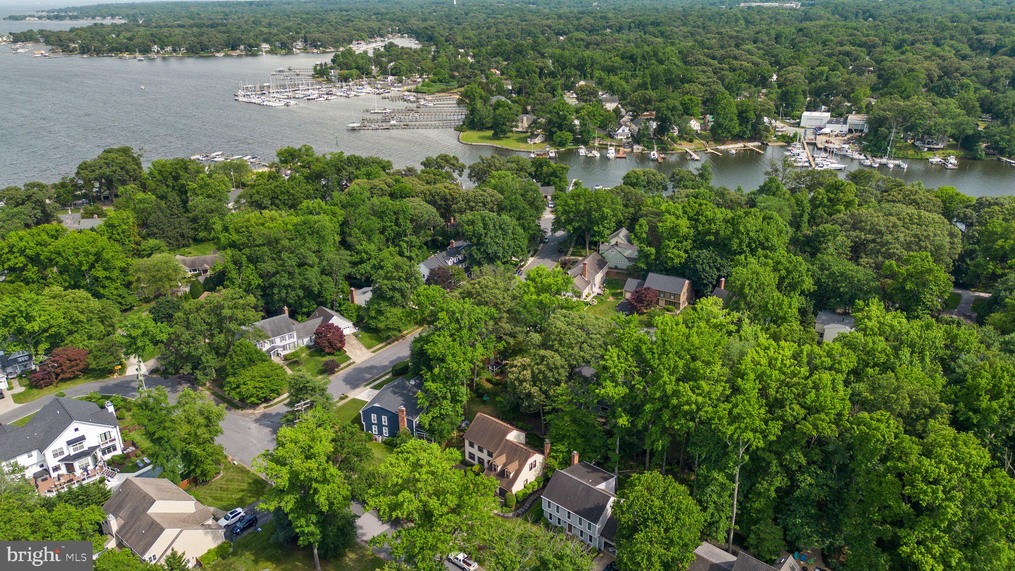 CAPE MCKINSEY - Residential