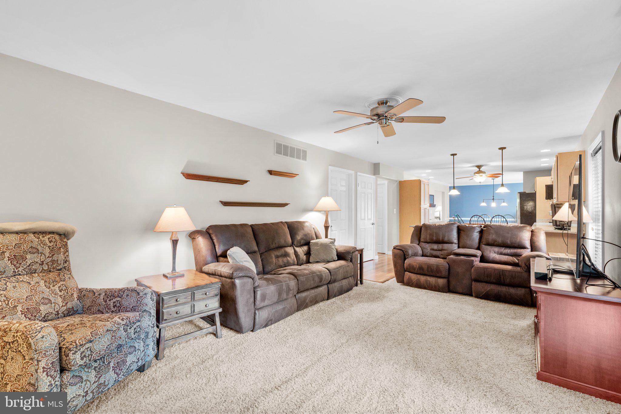 CAPE MCKINSEY - Residential