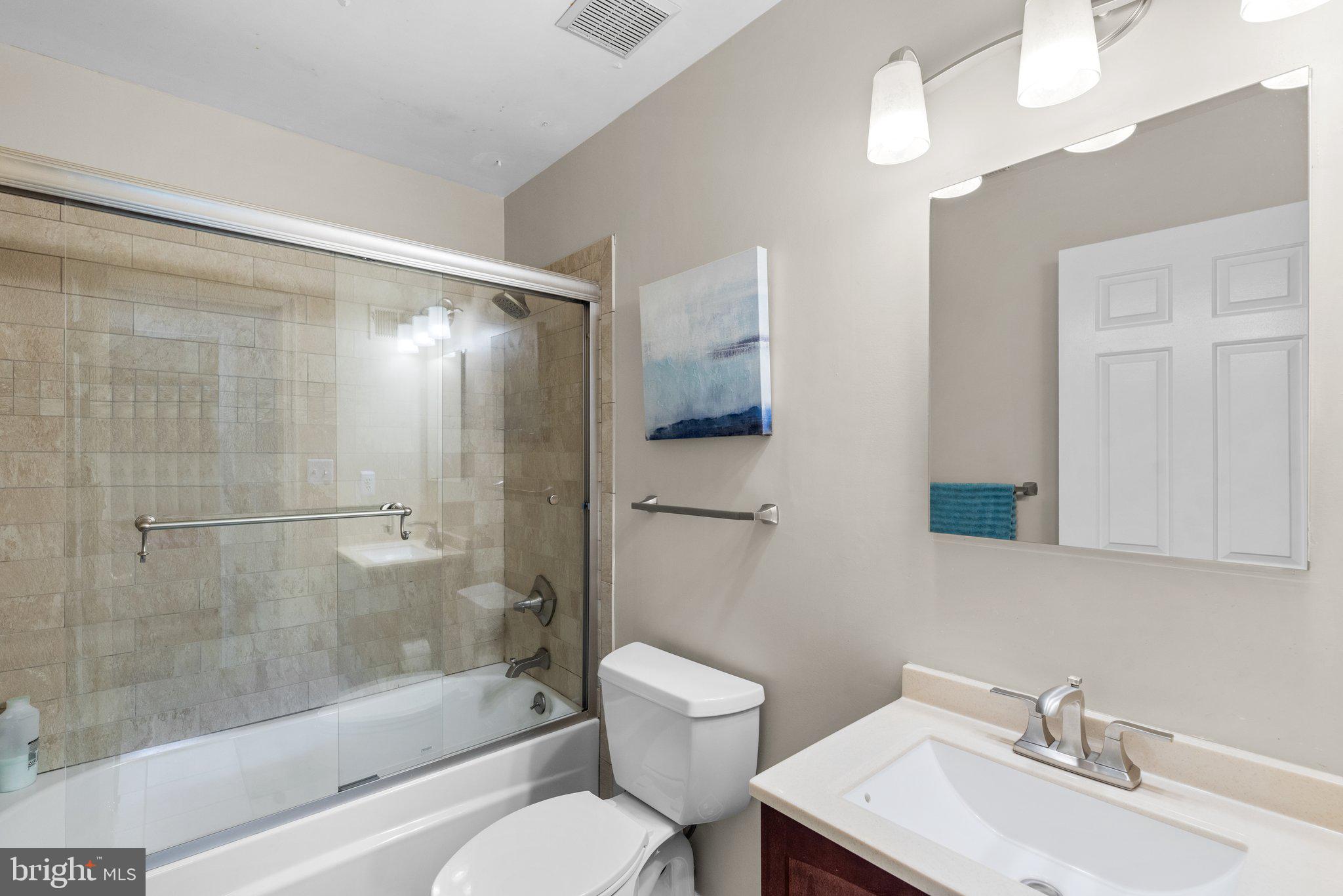 CAPE MCKINSEY - Residential