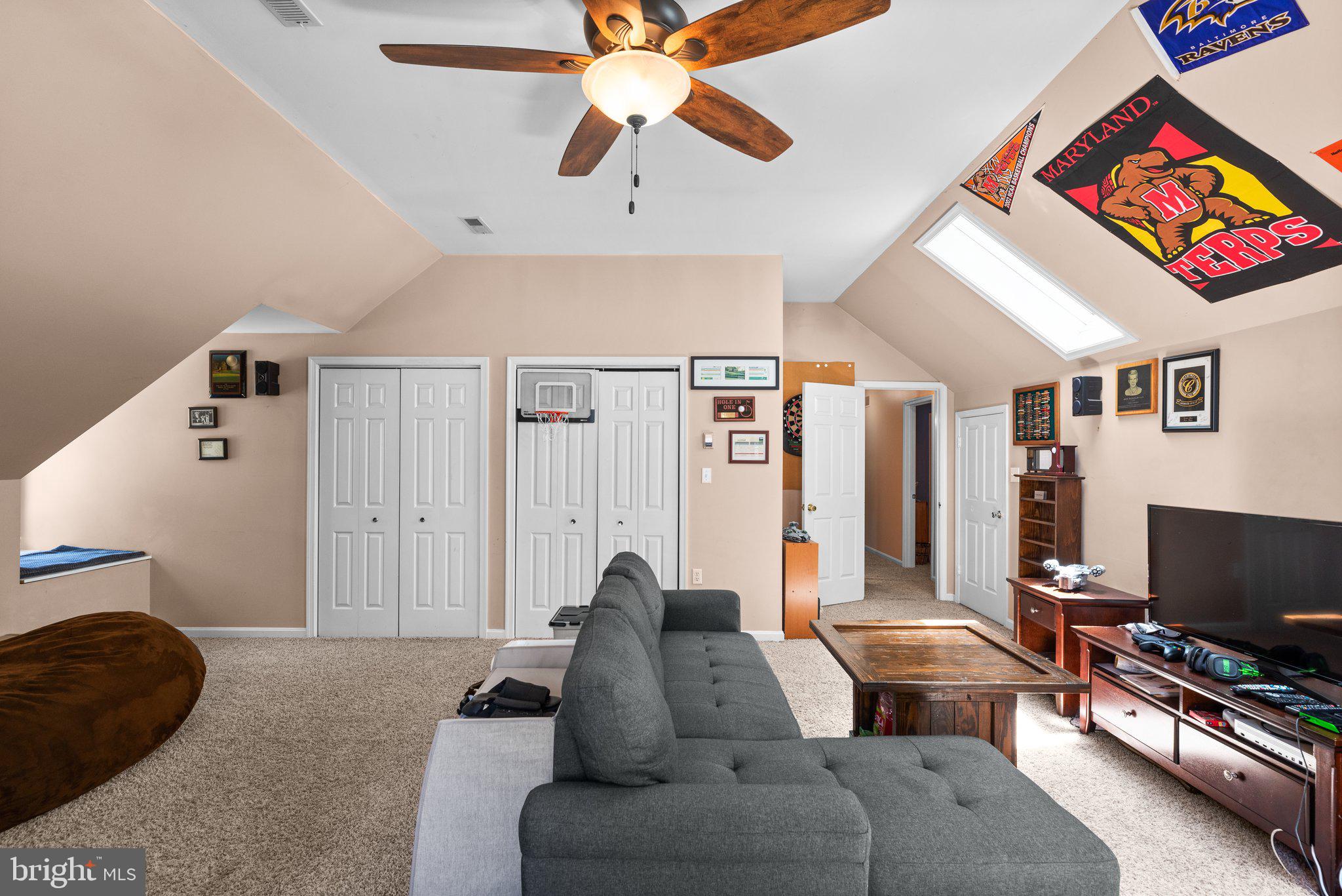 CAPE MCKINSEY - Residential