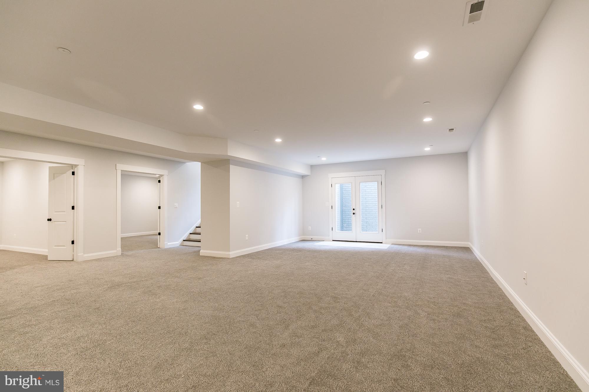 COLUMBIA FOREST - Residential