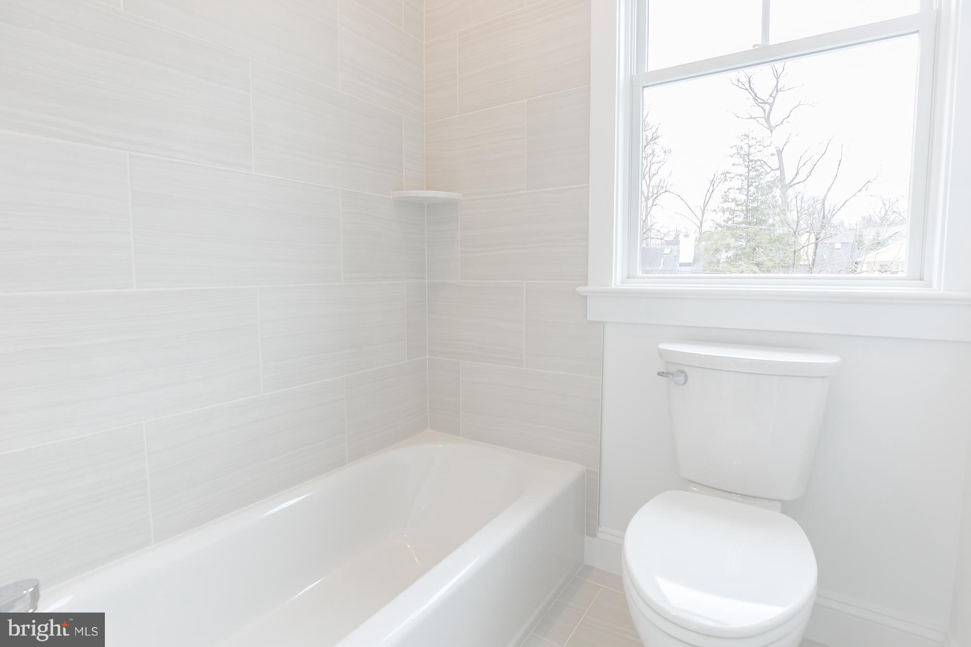 COLUMBIA FOREST - Residential