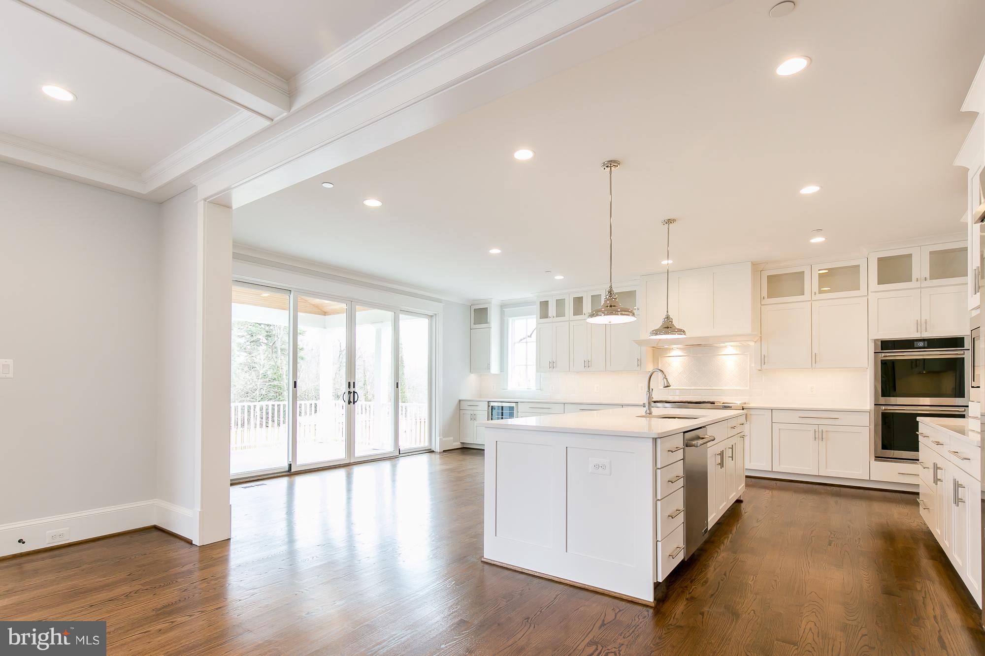 COLUMBIA FOREST - Residential