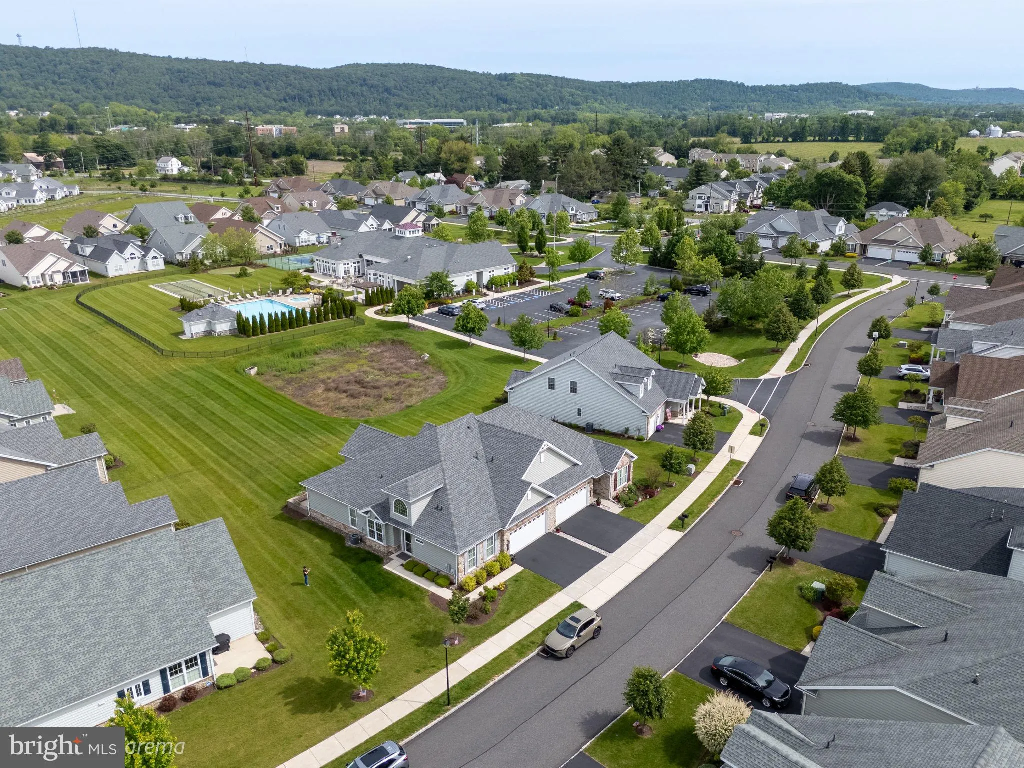 Center Valley, Pennsylvania 18034, United States, 2 Bedrooms Bedrooms, ,2 BathroomsBathrooms,Residential,Active,138639