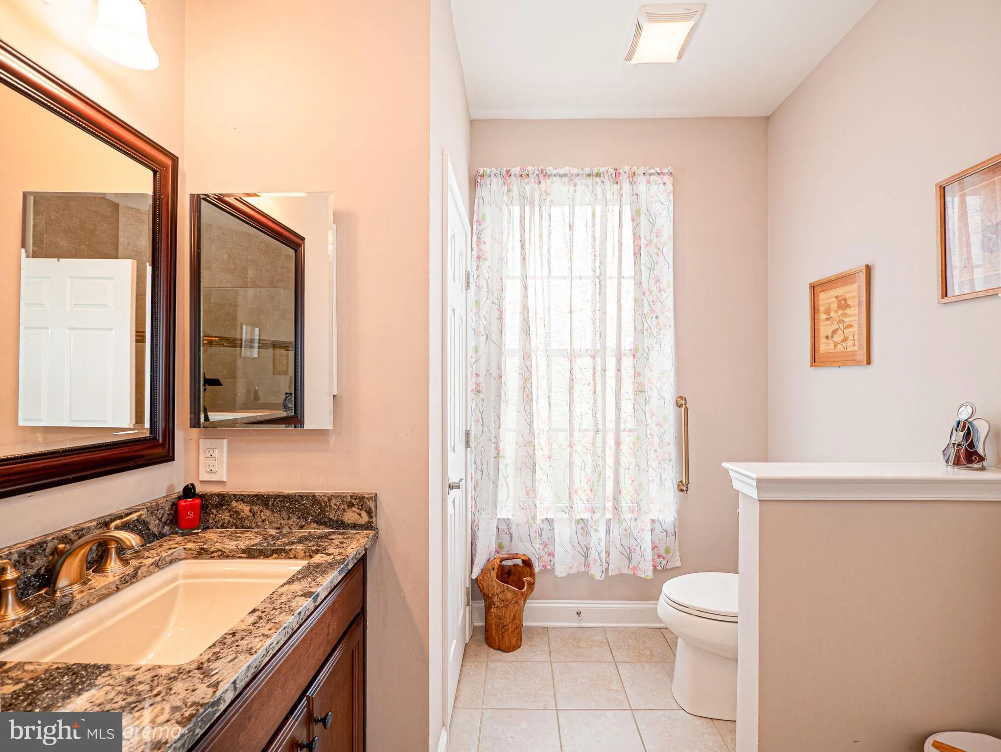 Center Valley, Pennsylvania 18034, United States, 2 Bedrooms Bedrooms, ,2 BathroomsBathrooms,Residential,Active,138639