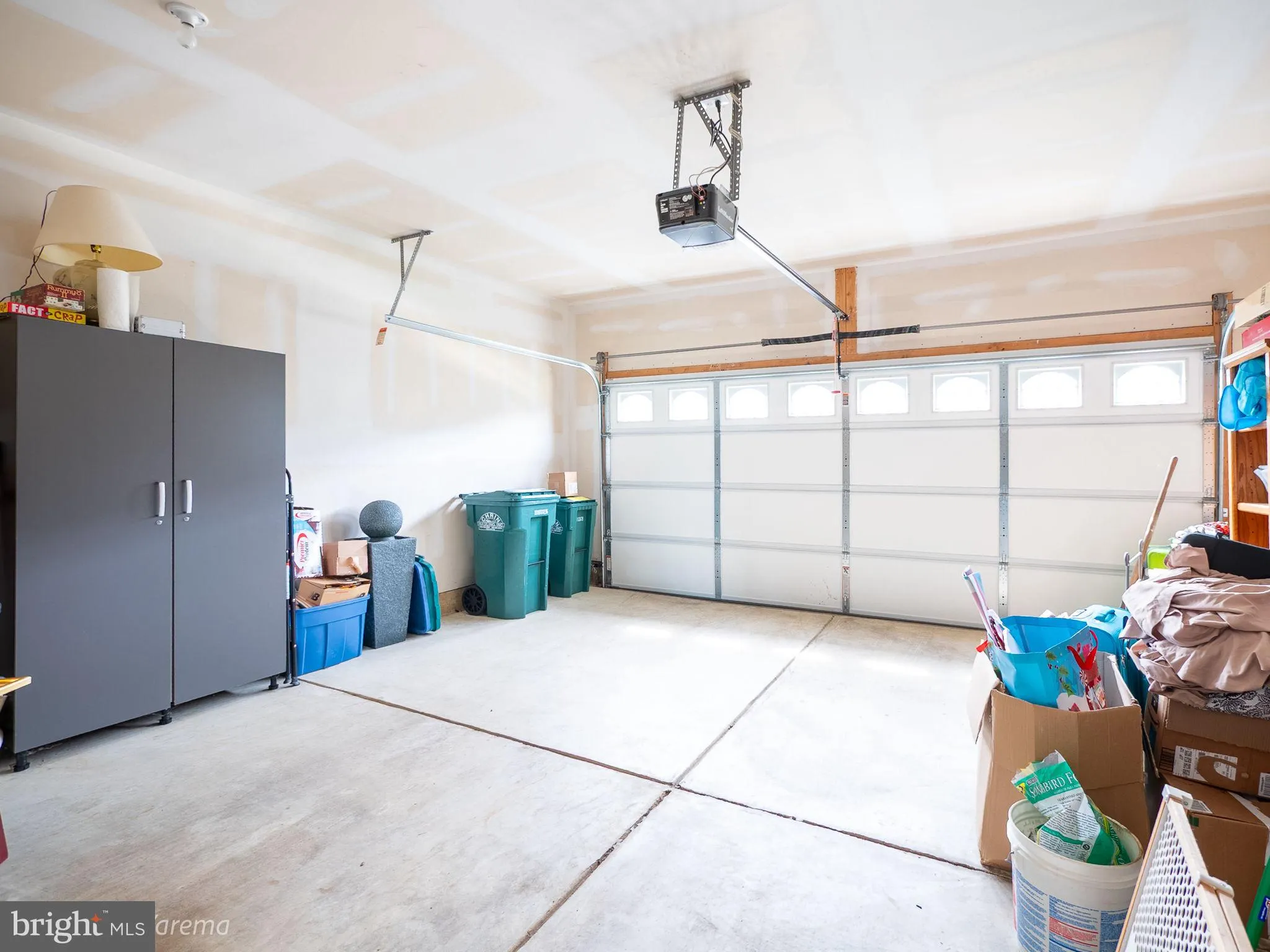 Center Valley, Pennsylvania 18034, United States, 2 Bedrooms Bedrooms, ,2 BathroomsBathrooms,Residential,Active,138639