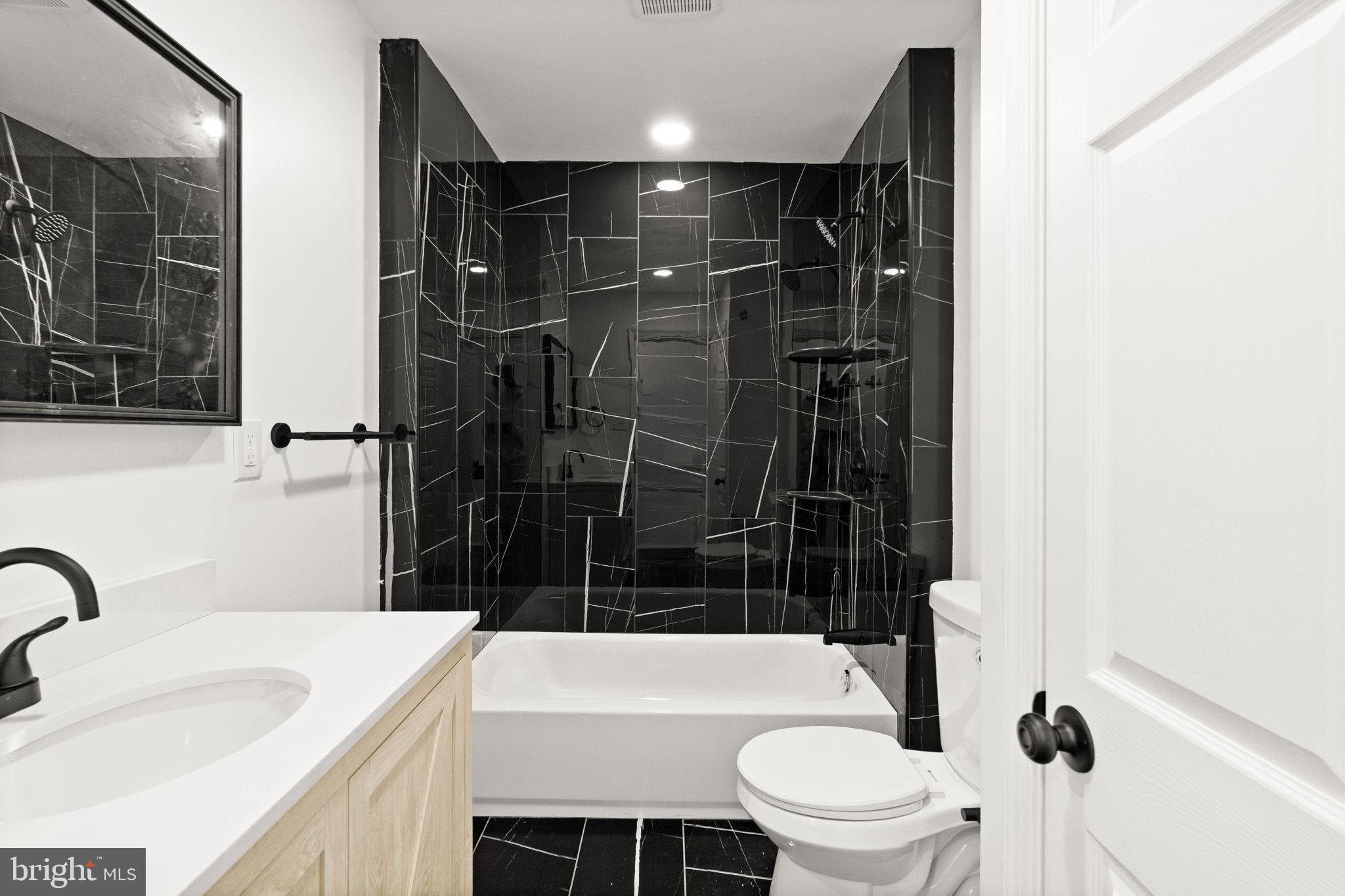 WEST OAK LANE - Residential