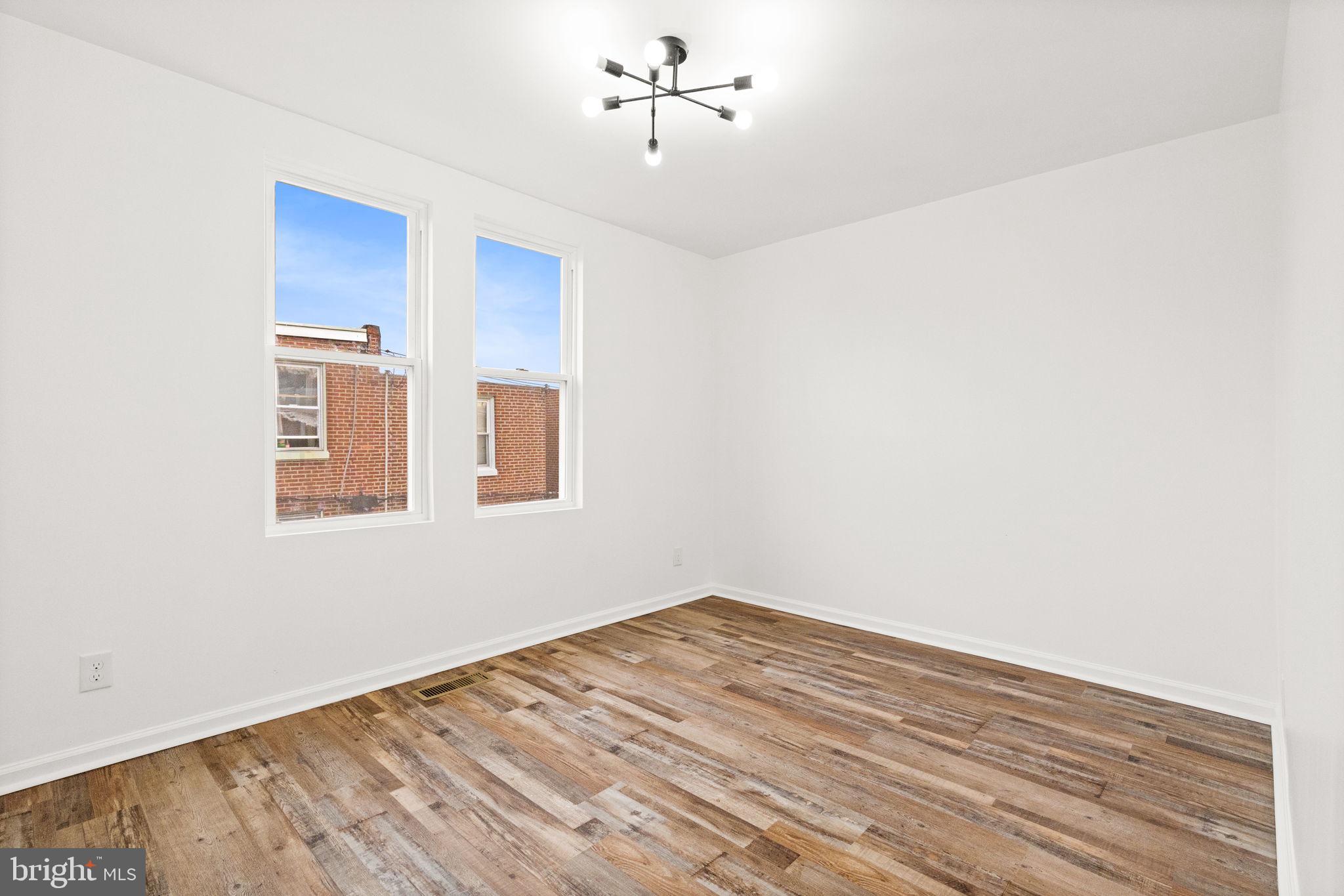 WEST OAK LANE - Residential