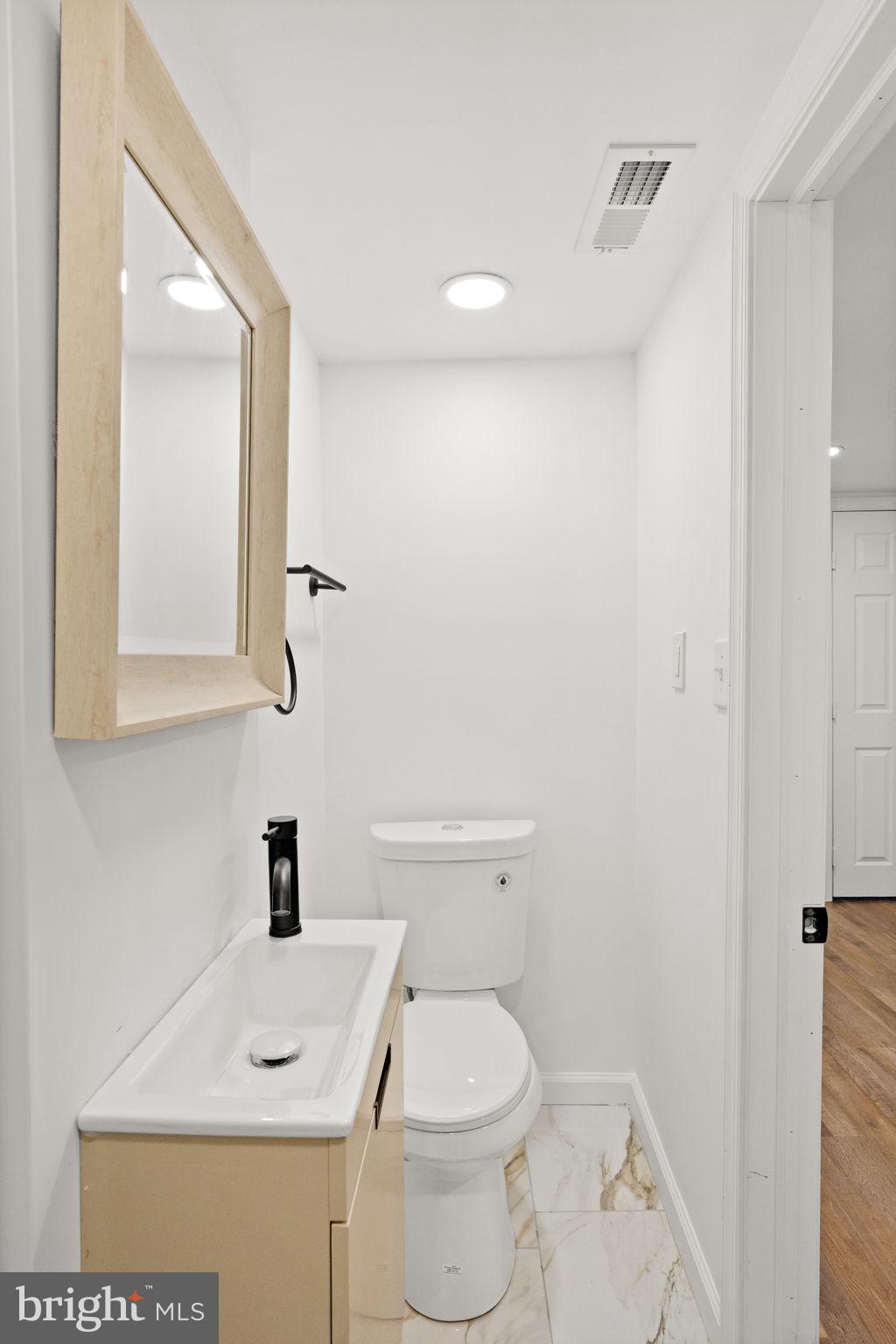 WEST OAK LANE - Residential