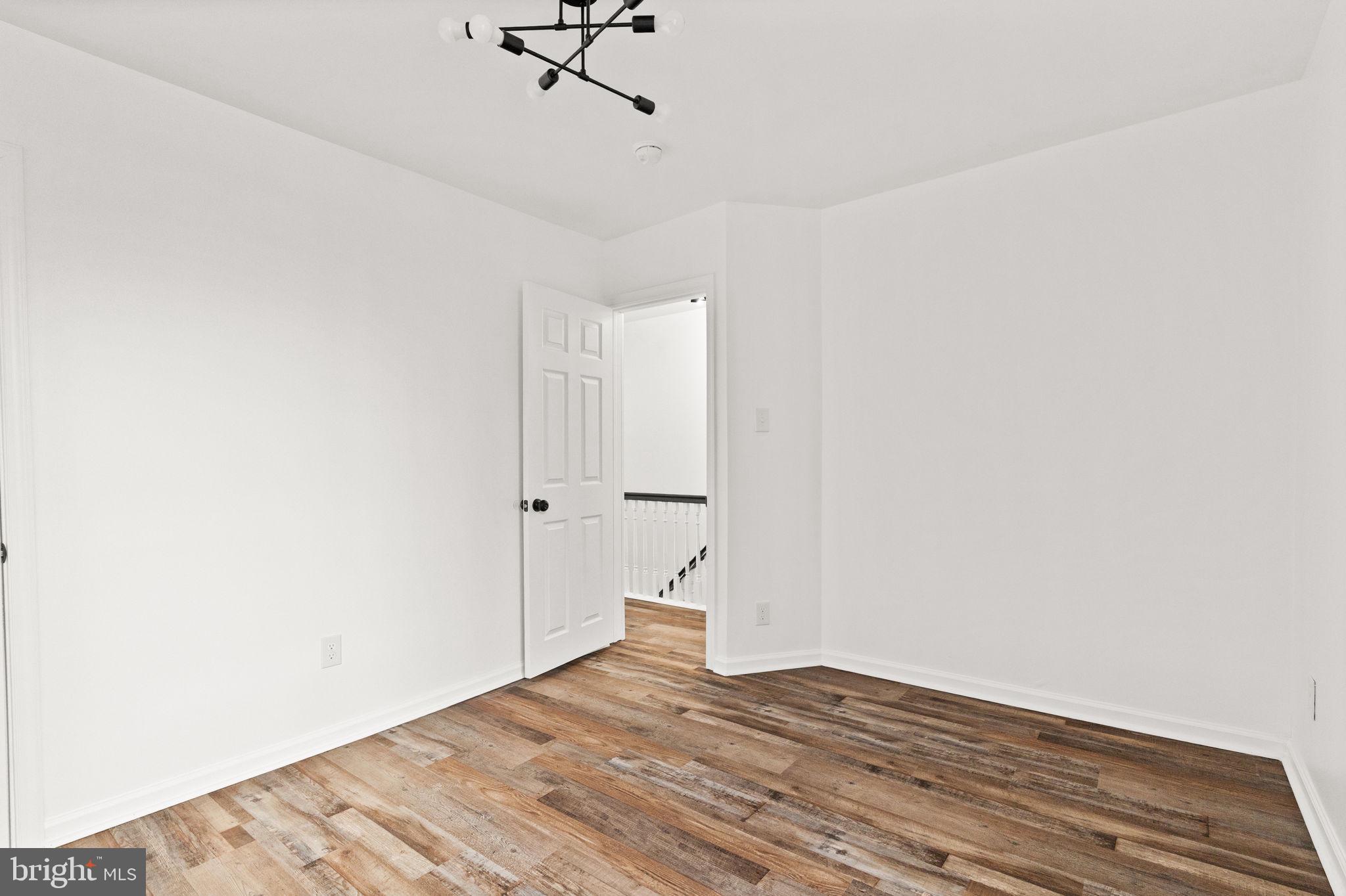 WEST OAK LANE - Residential