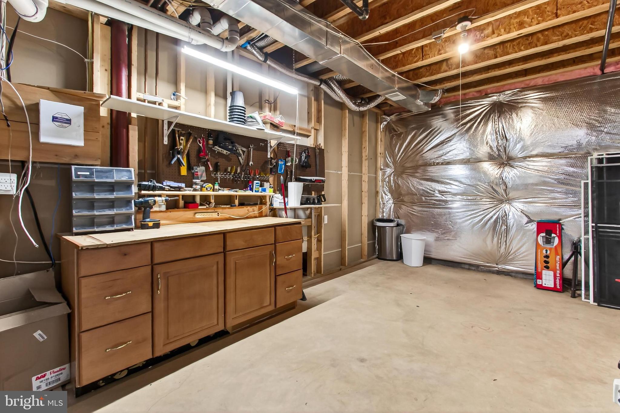 LAKE MANASSAS - Residential