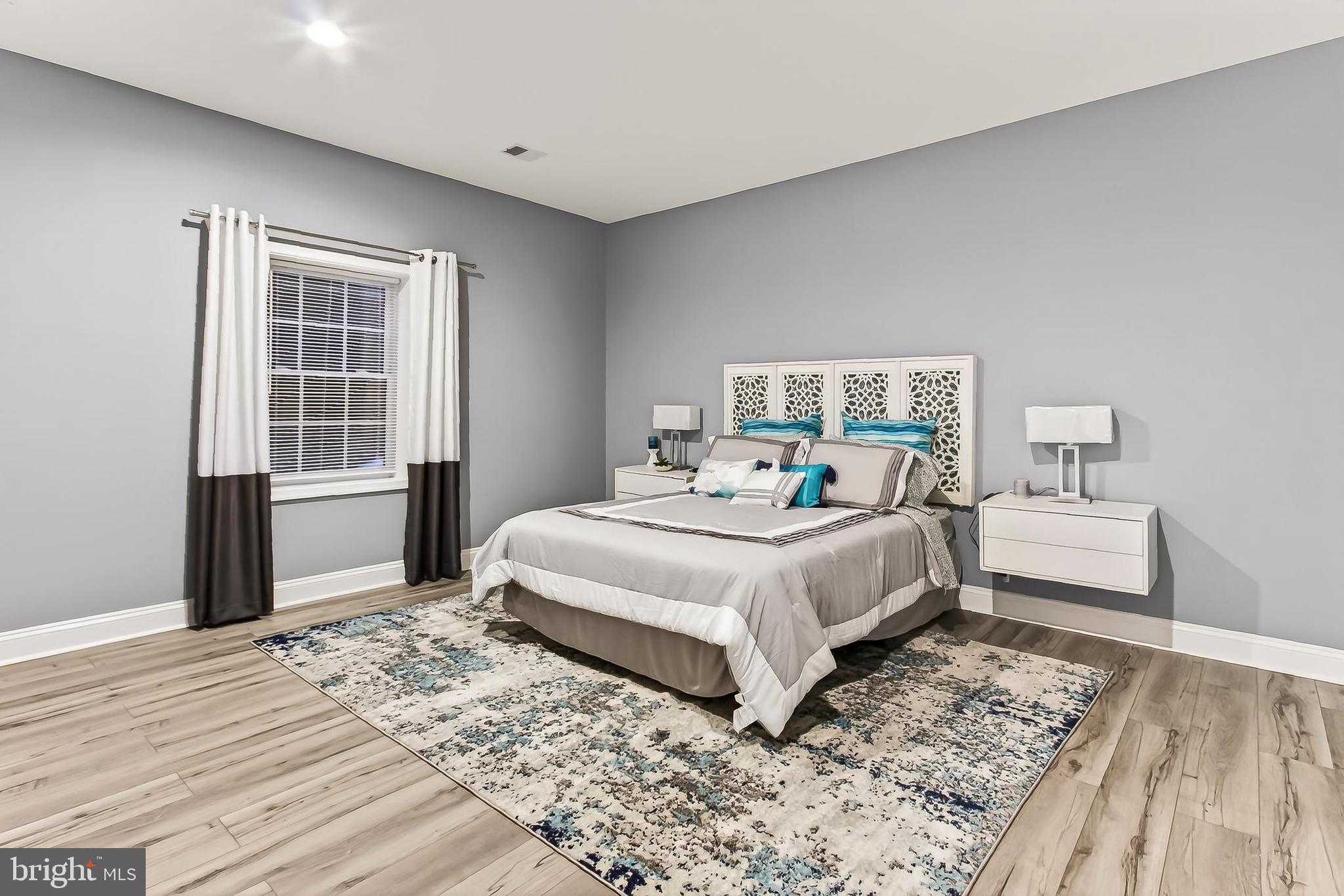 LAKE MANASSAS - Residential