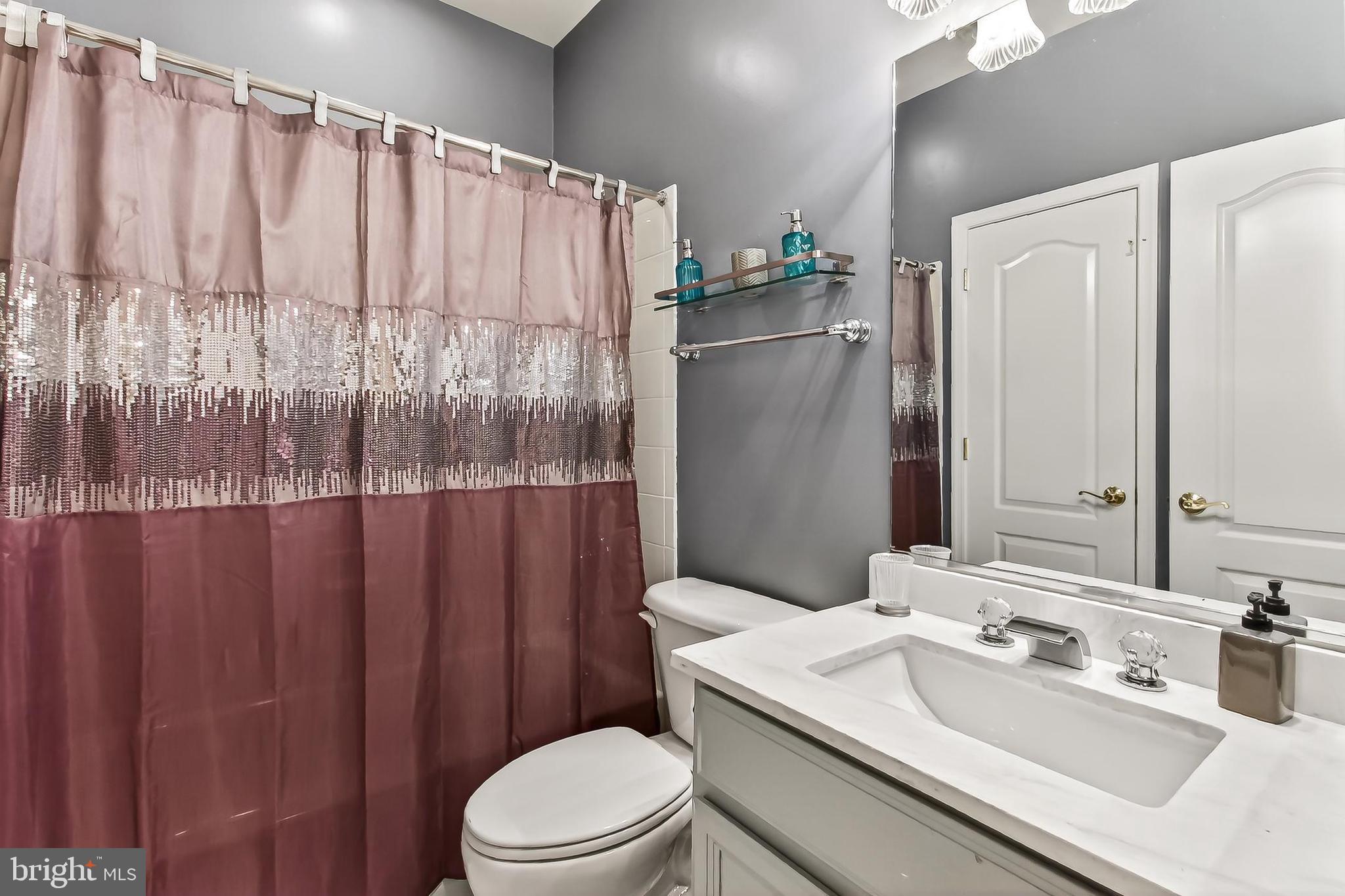 LAKE MANASSAS - Residential