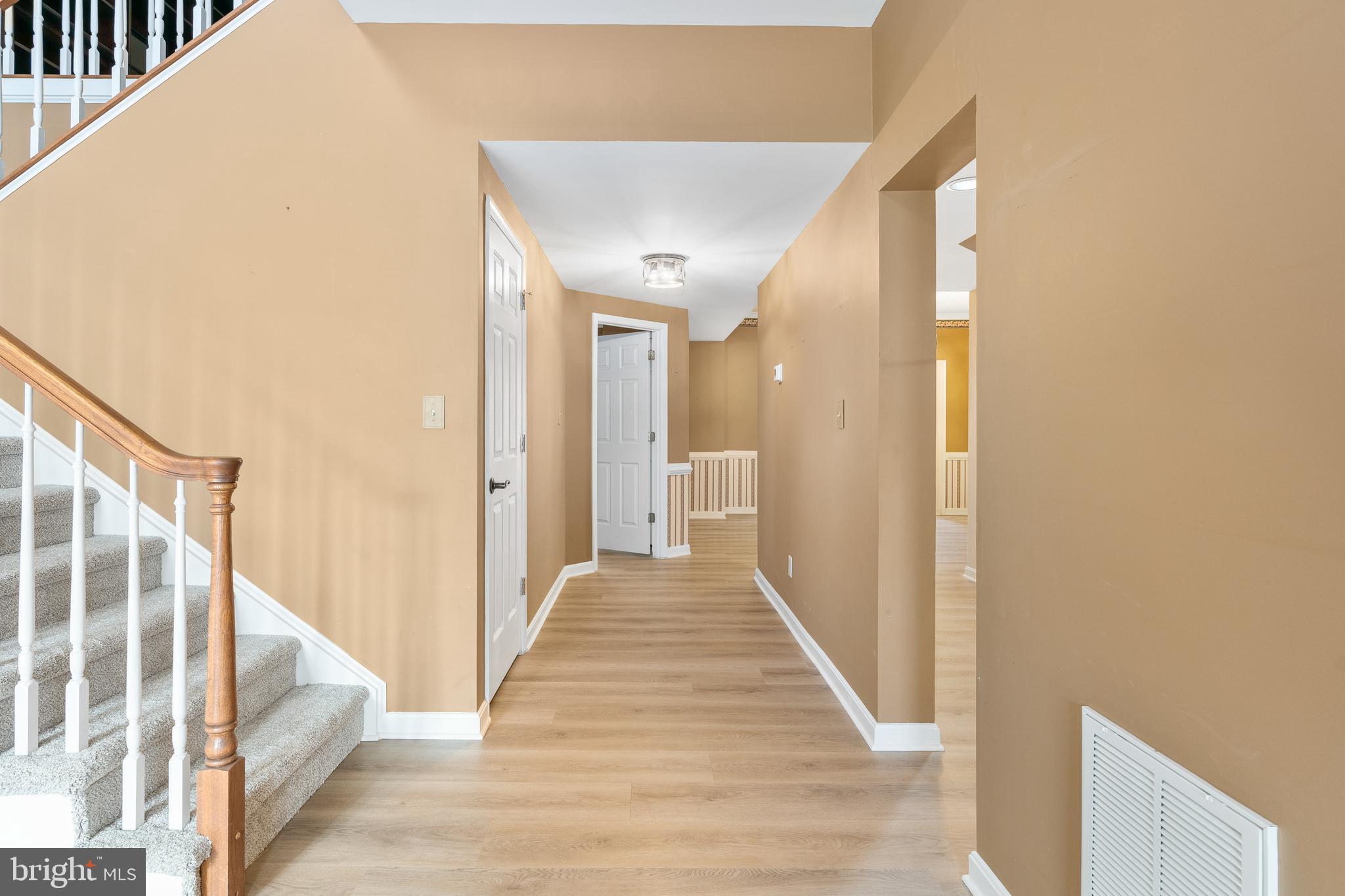 TURNBERRY VILLAGE - Residential