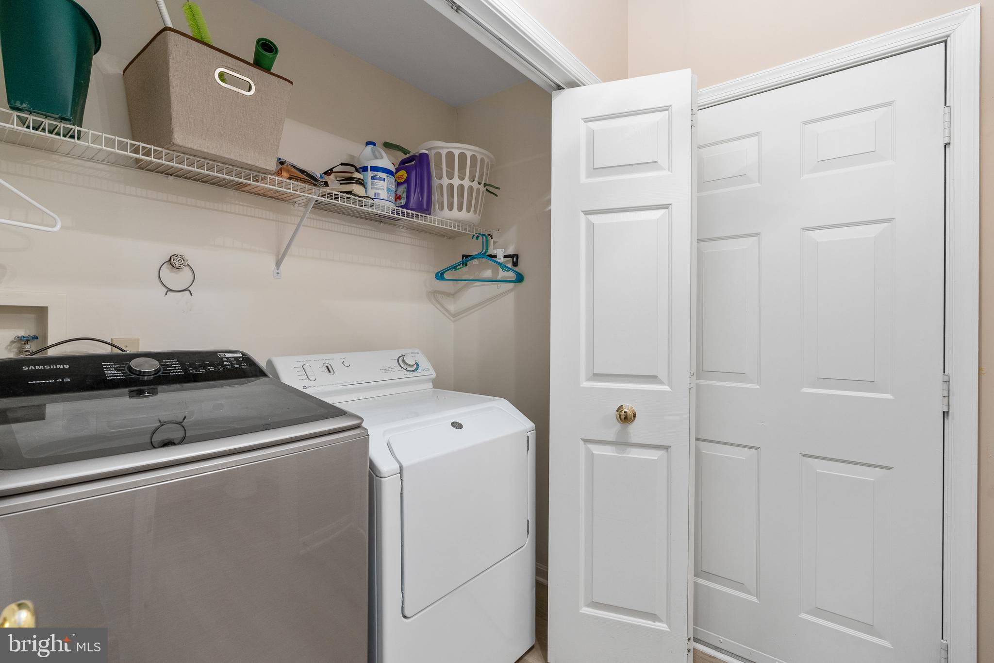 TURNBERRY VILLAGE - Residential