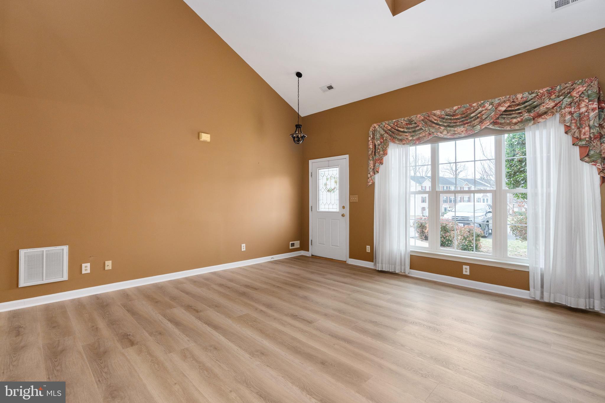 TURNBERRY VILLAGE - Residential