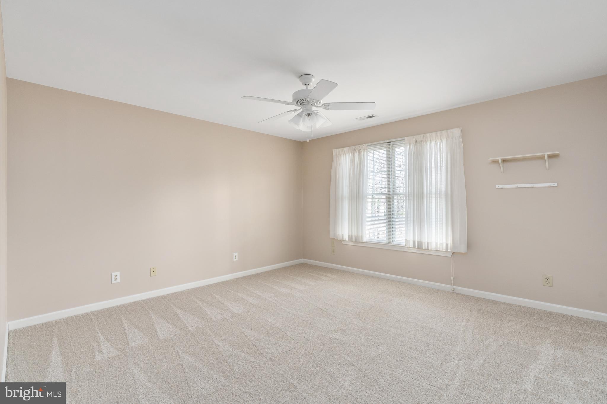 TURNBERRY VILLAGE - Residential