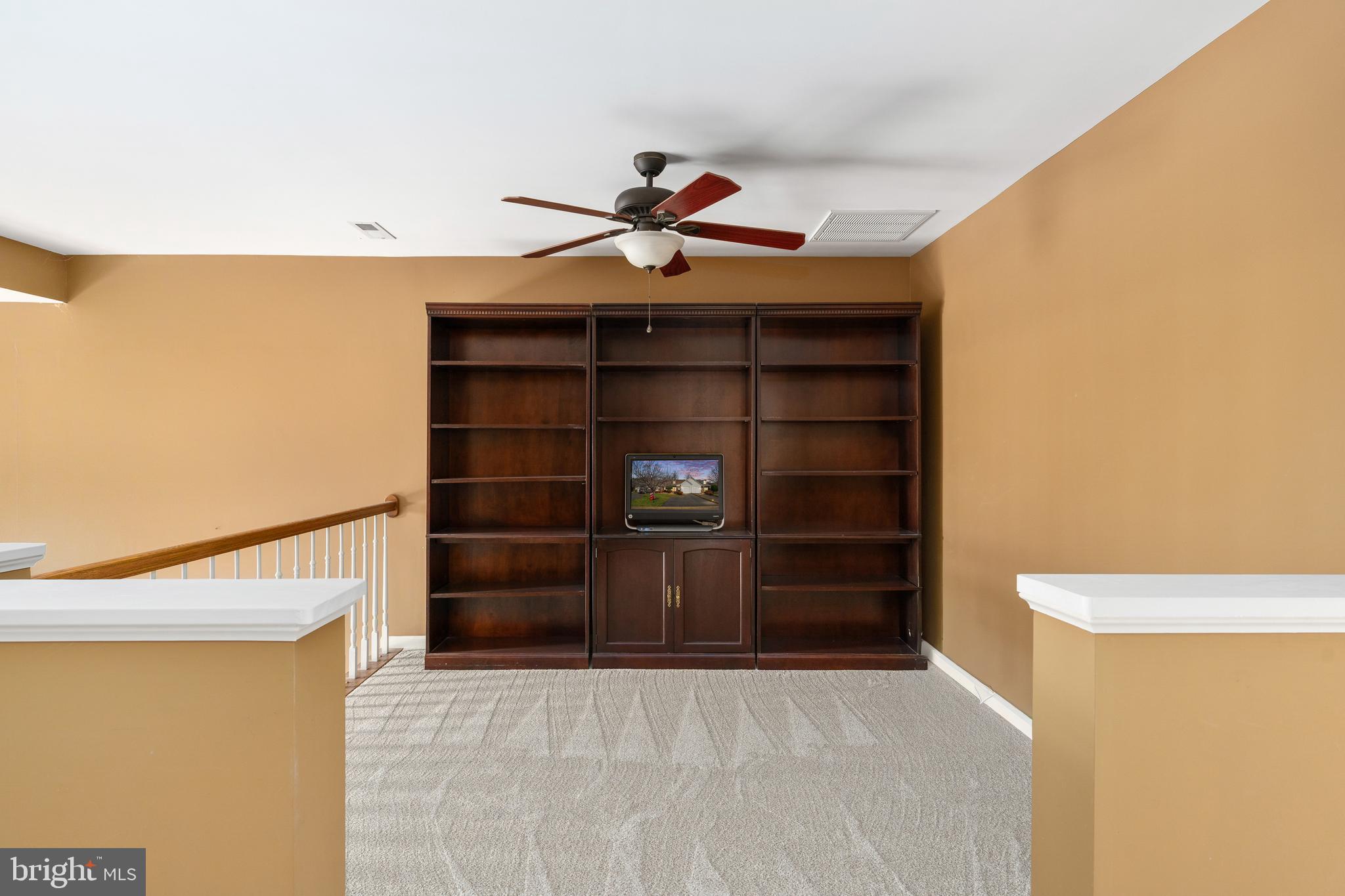 TURNBERRY VILLAGE - Residential