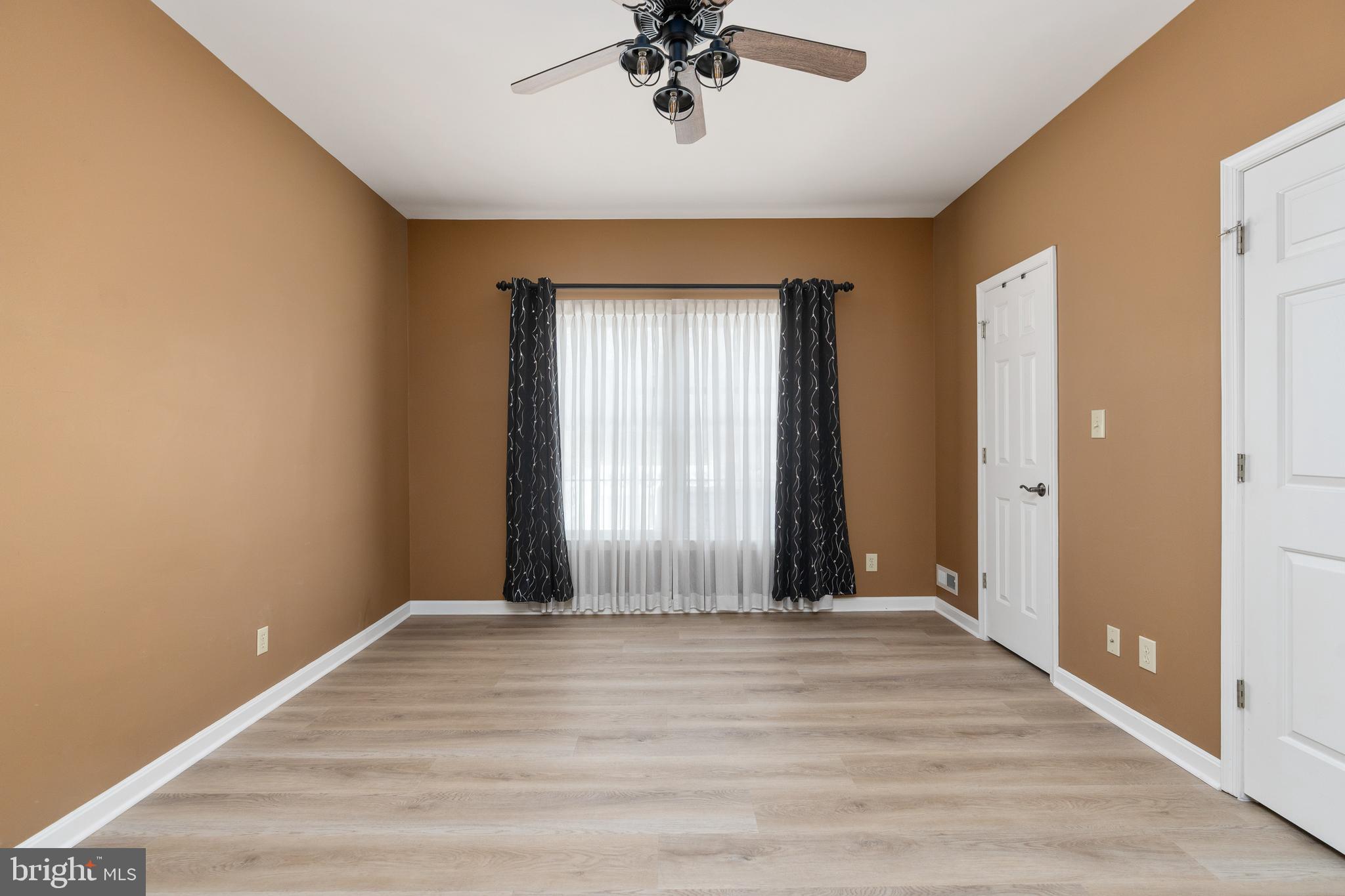 TURNBERRY VILLAGE - Residential